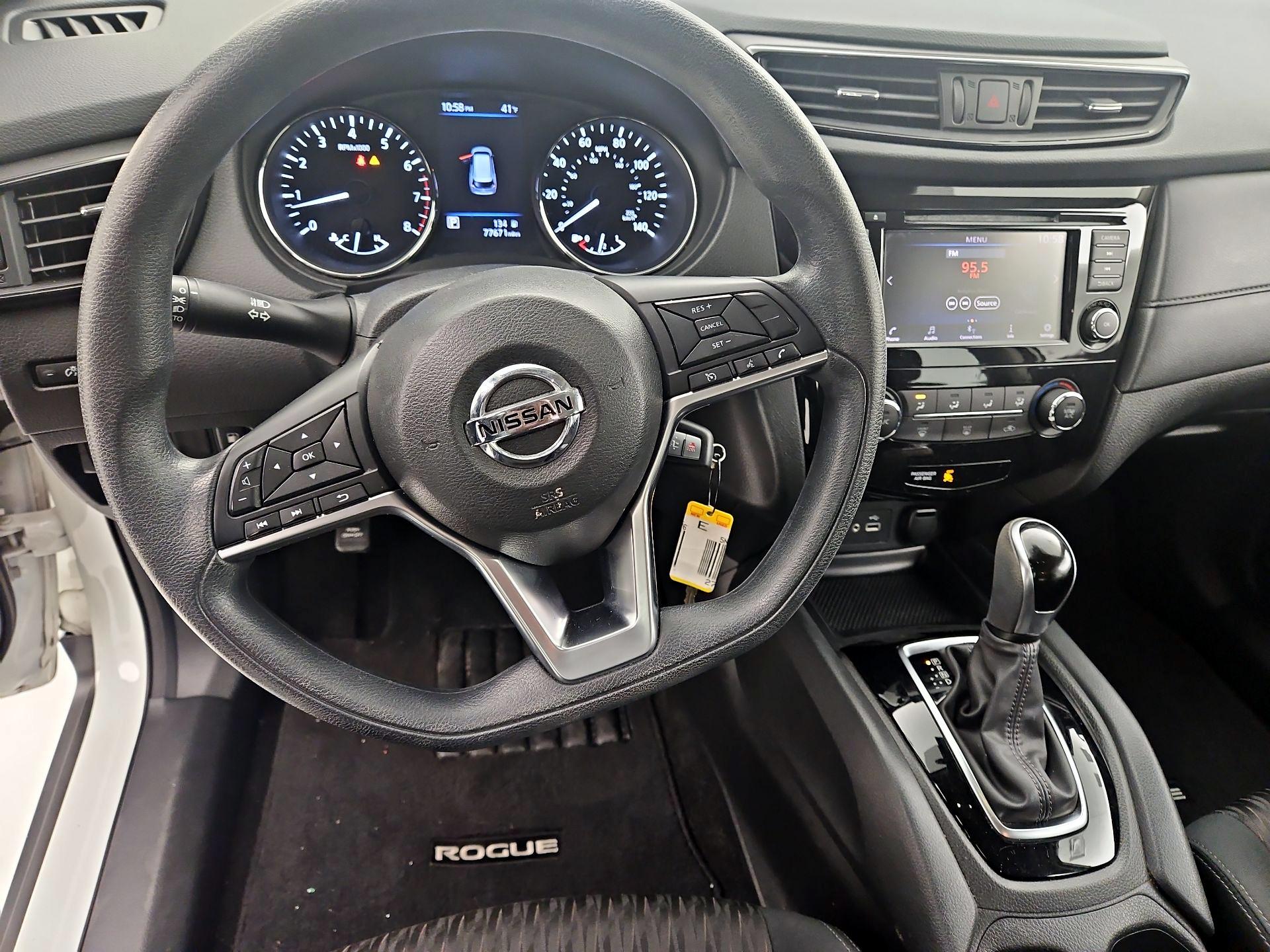 Thumbnail: 2019 Nissan Rogue - 10