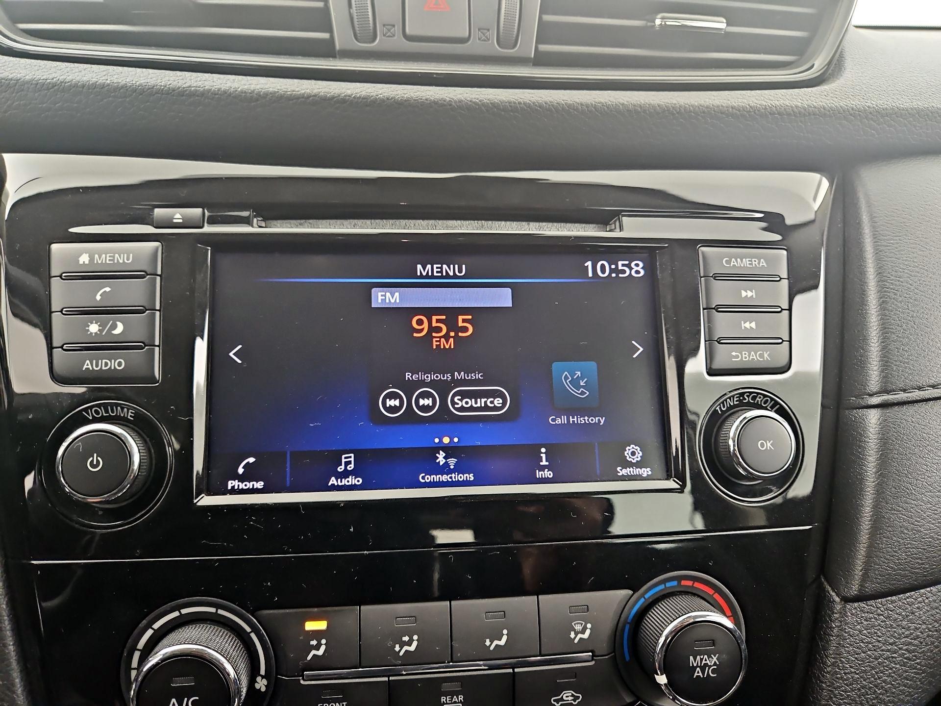 Thumbnail: 2019 Nissan Rogue - 15