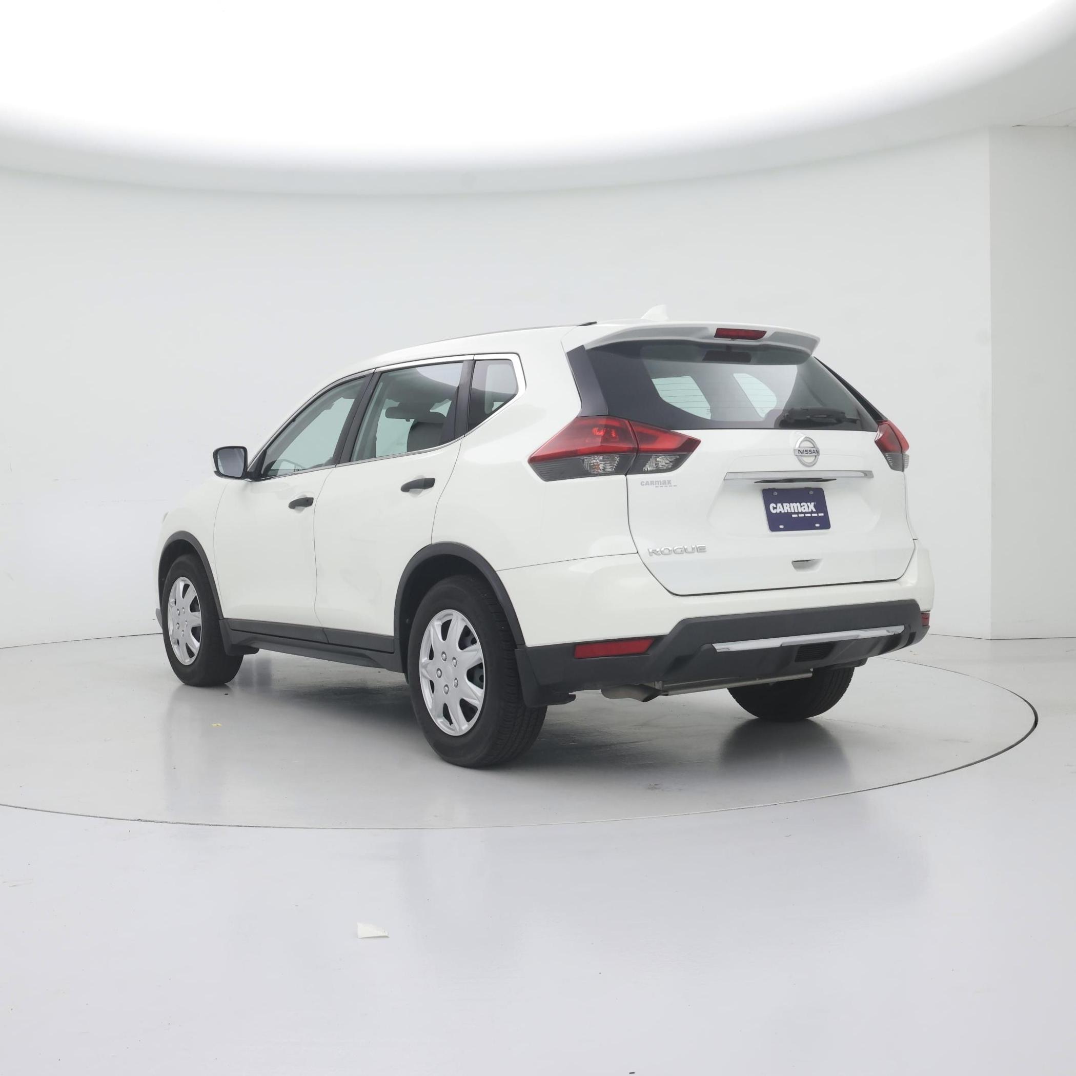 Thumbnail: 2019 Nissan Rogue - 2