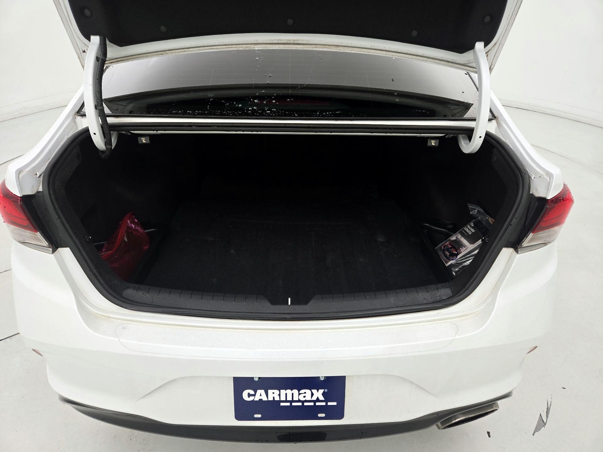 Thumbnail: 2019 Hyundai Sonata - 20