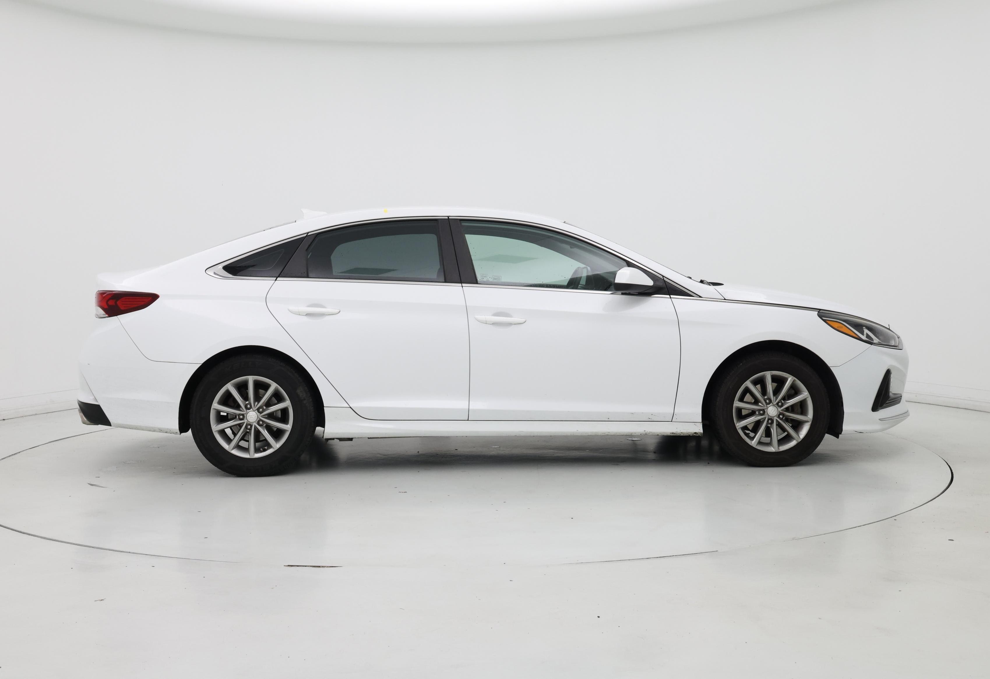 Thumbnail: 2019 Hyundai Sonata - 7