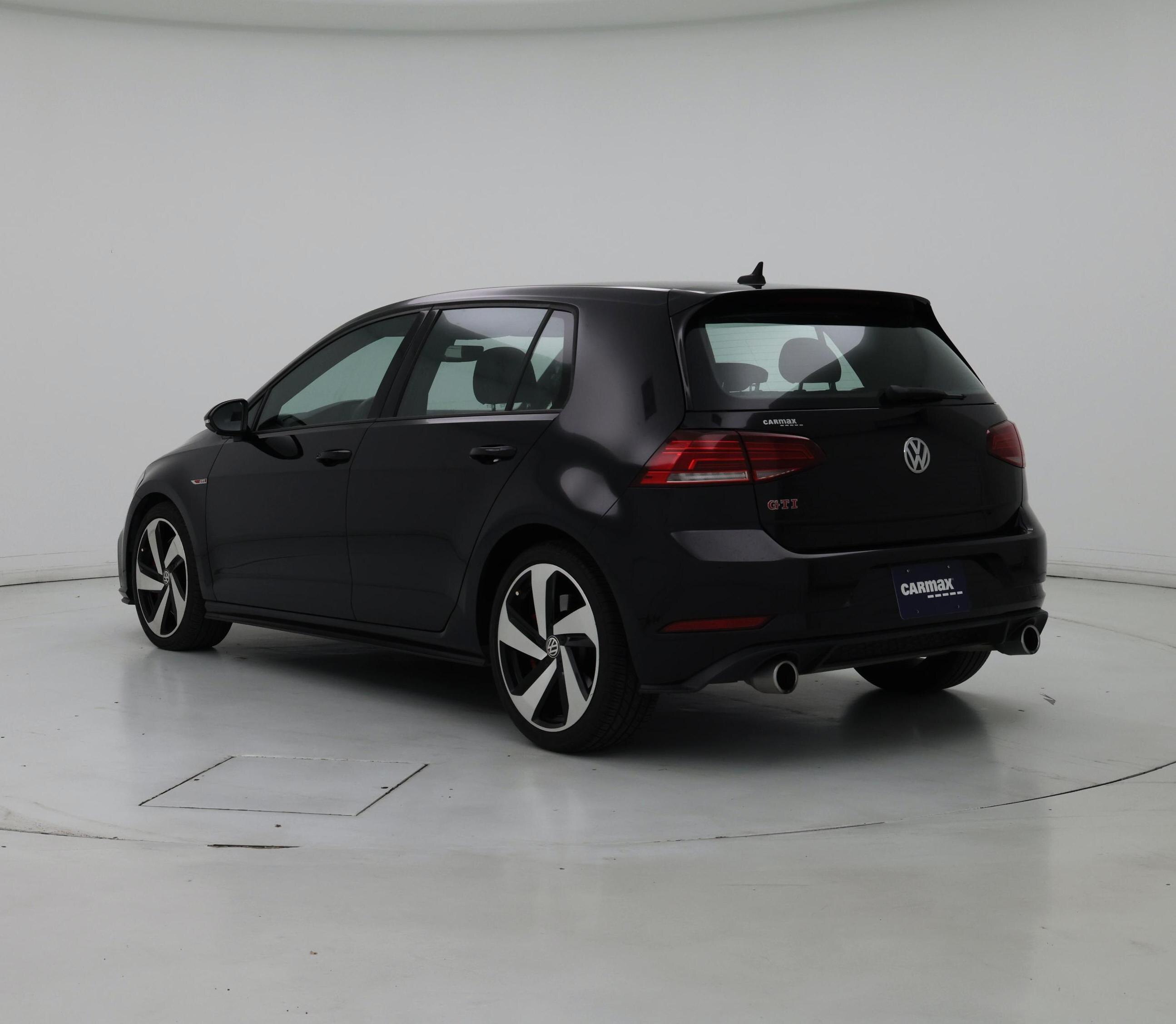 Thumbnail: 2020 Volkswagen Golf - 2