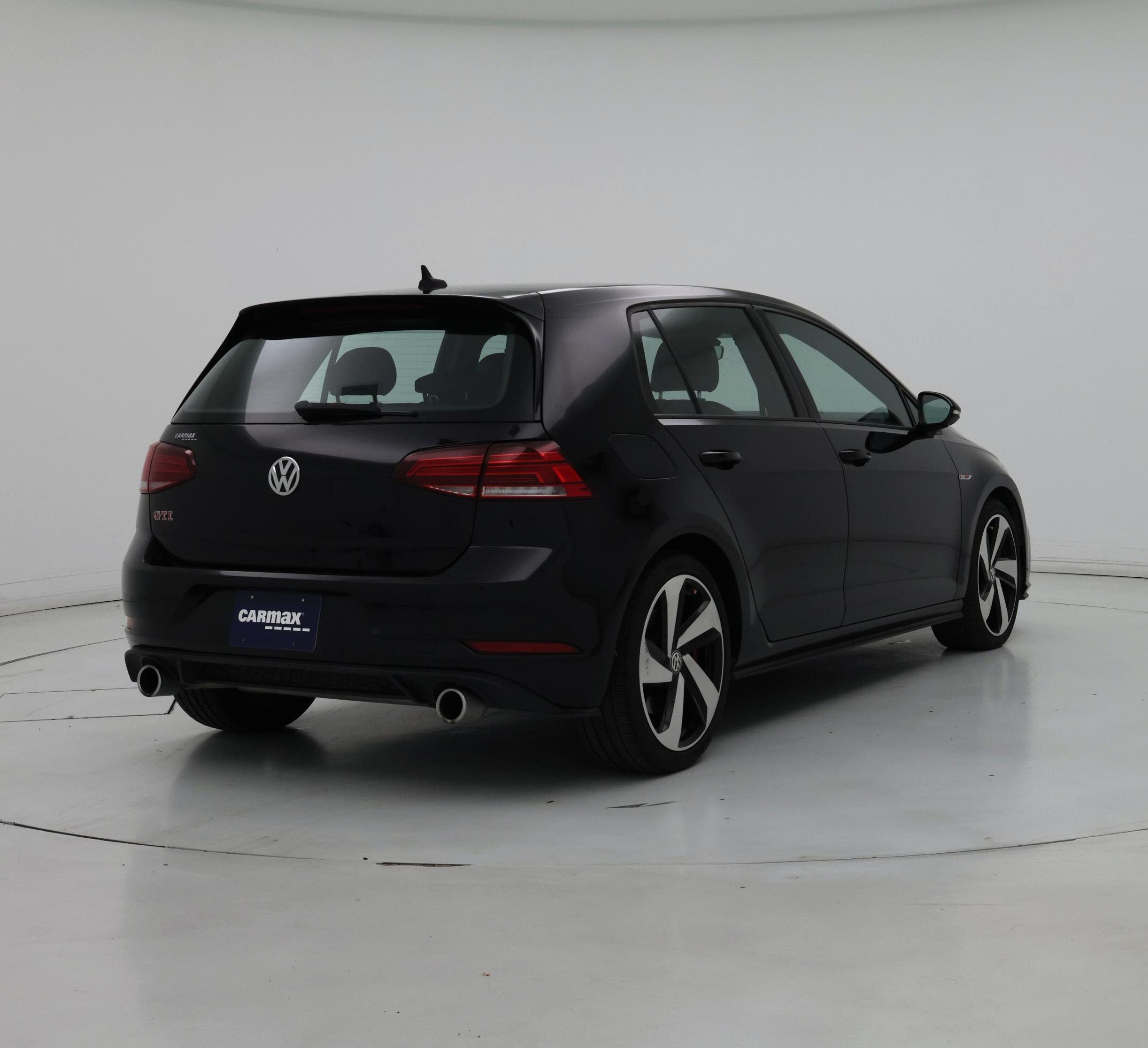 Thumbnail: 2020 Volkswagen Golf - 8