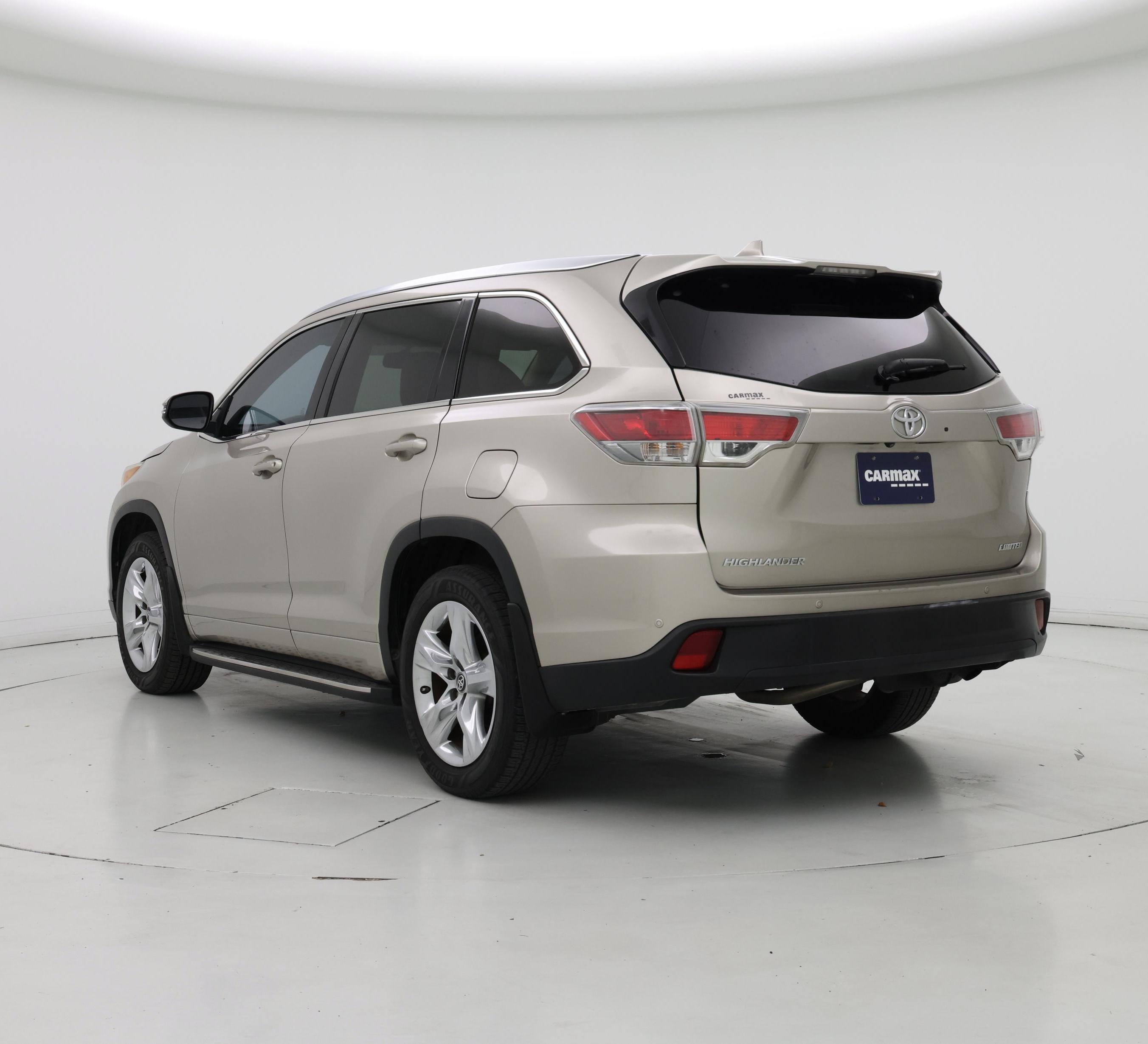 Thumbnail: 2016 Toyota Highlander - 2