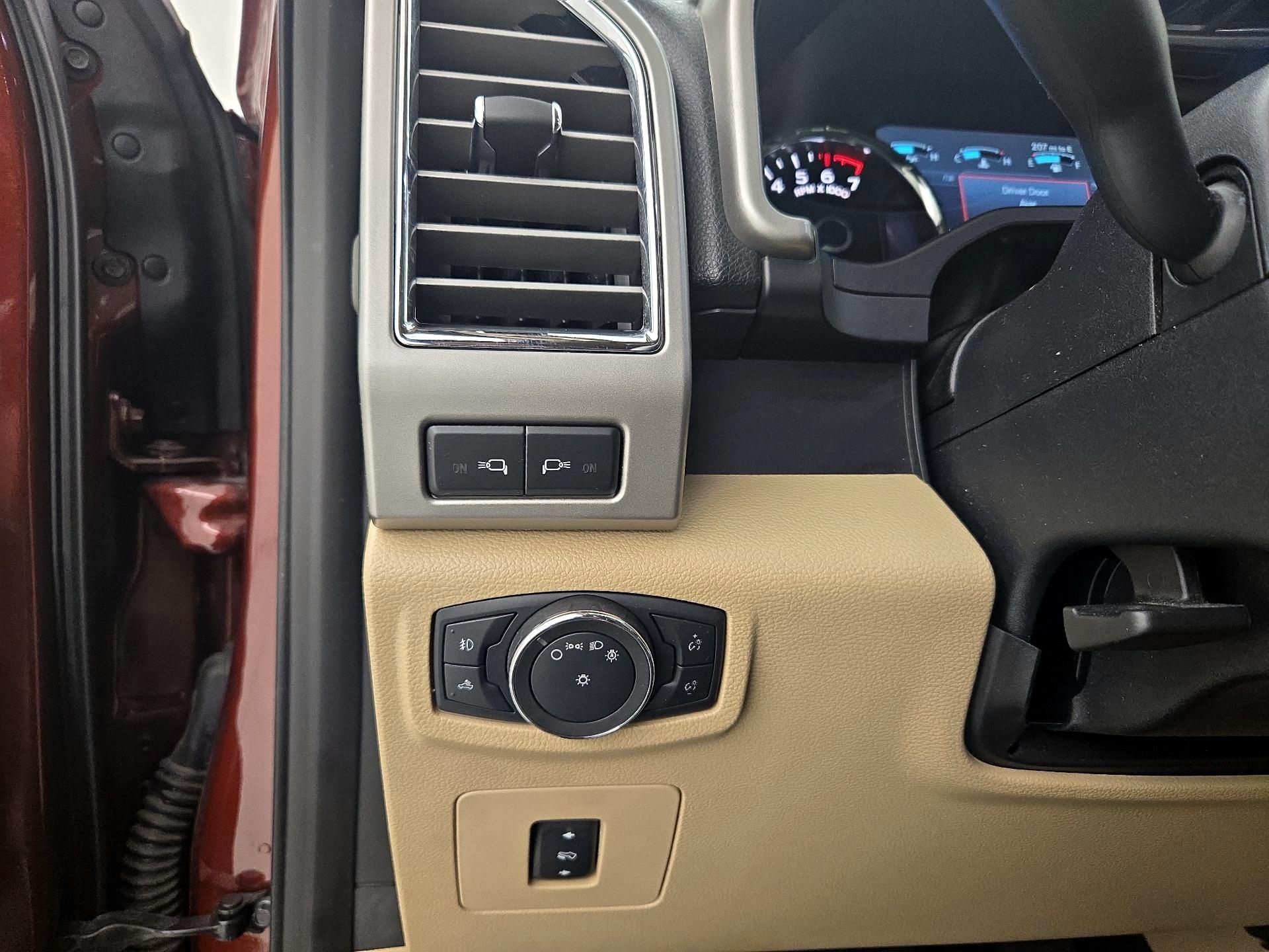 Thumbnail: 2015 Ford F-150 - 13