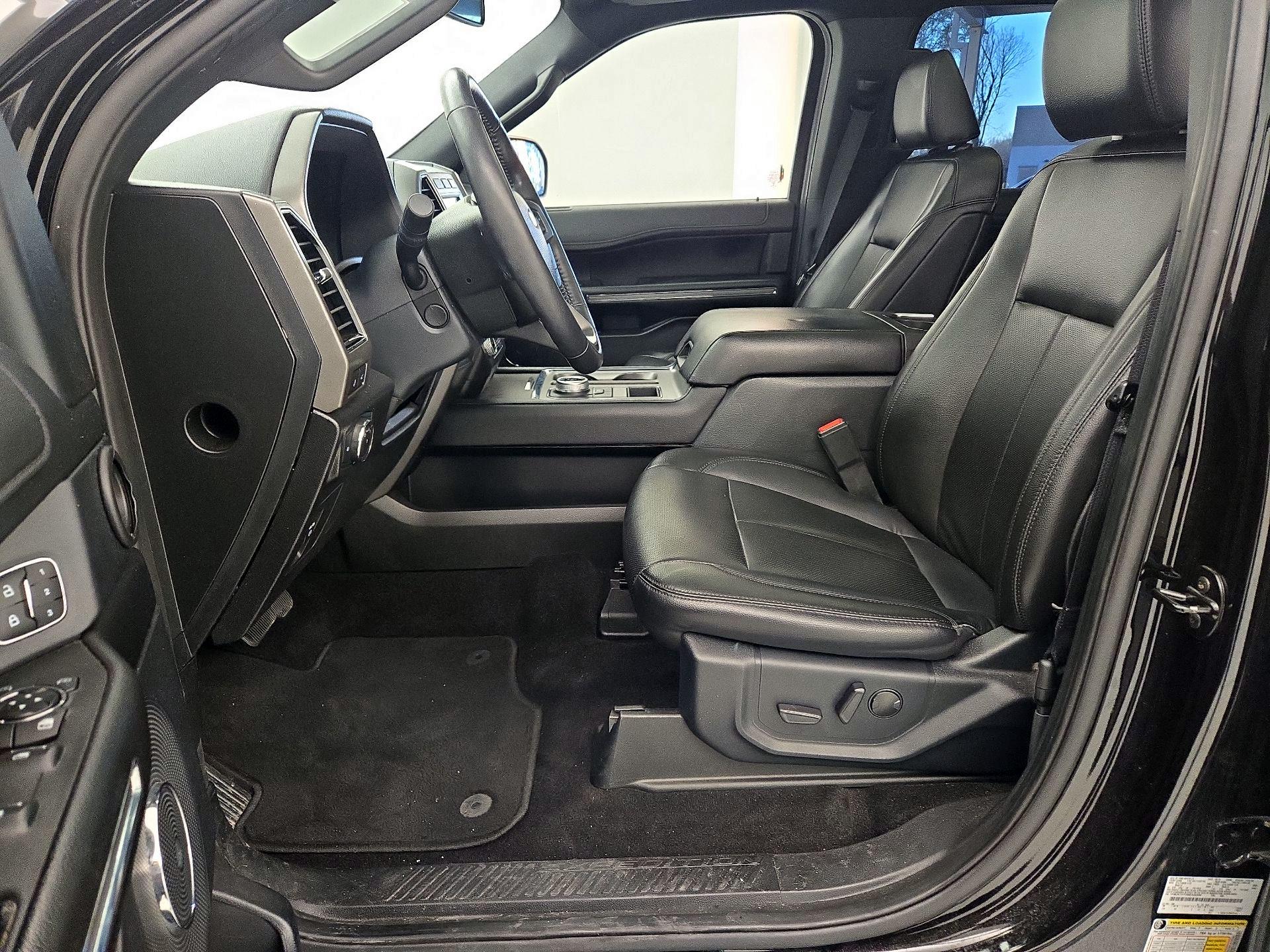 Thumbnail: 2021 Ford Expedition - 11