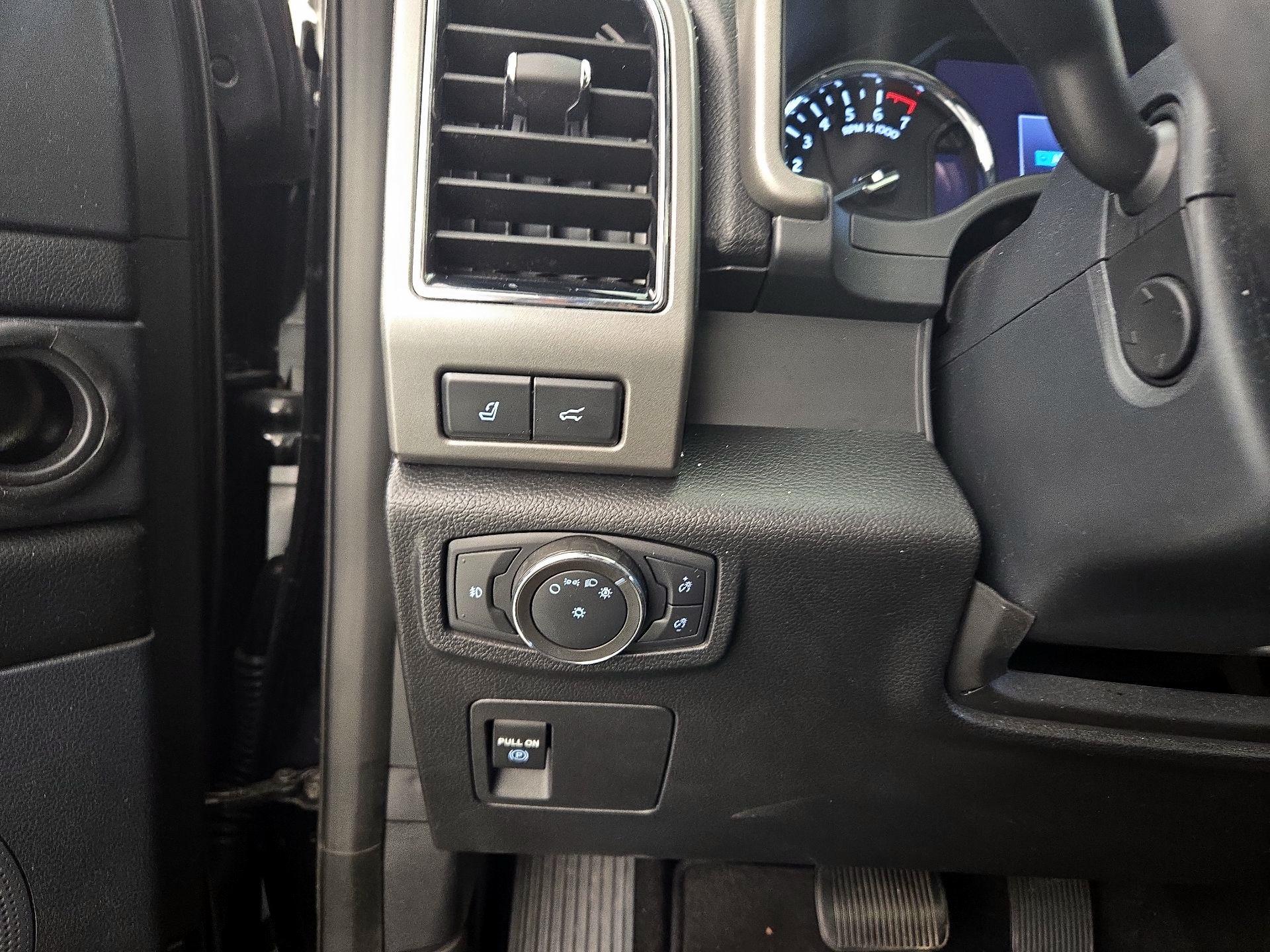 Thumbnail: 2021 Ford Expedition - 13