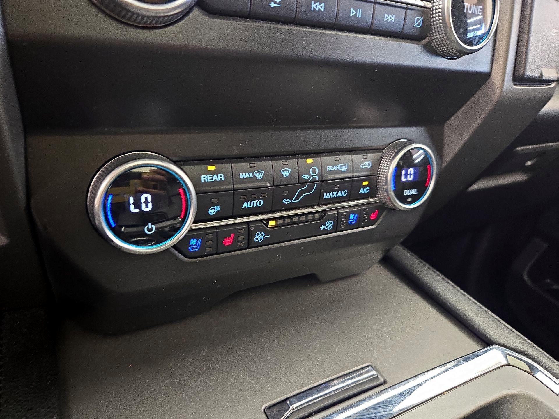 Thumbnail: 2021 Ford Expedition - 16