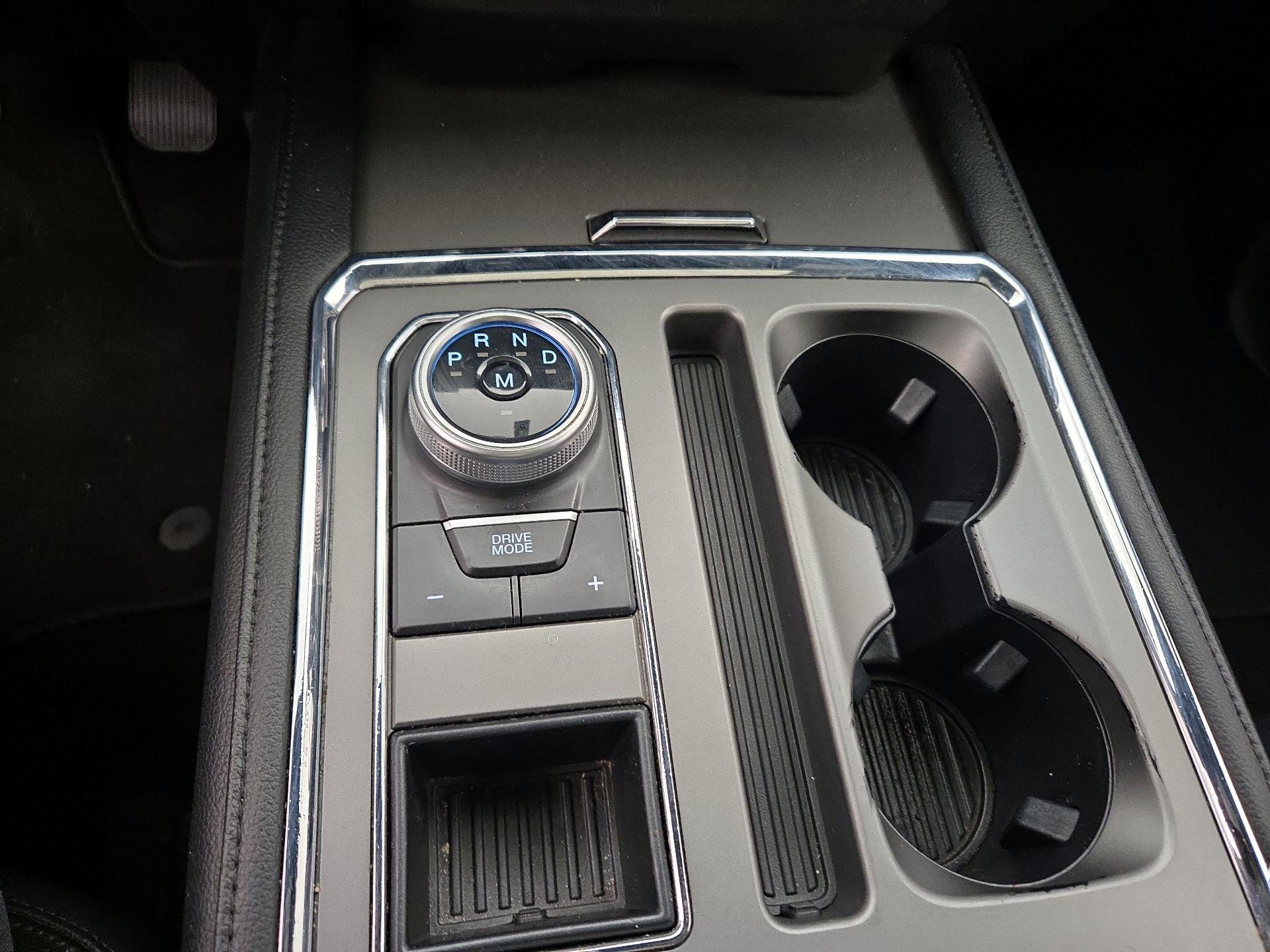 Thumbnail: 2021 Ford Expedition - 17