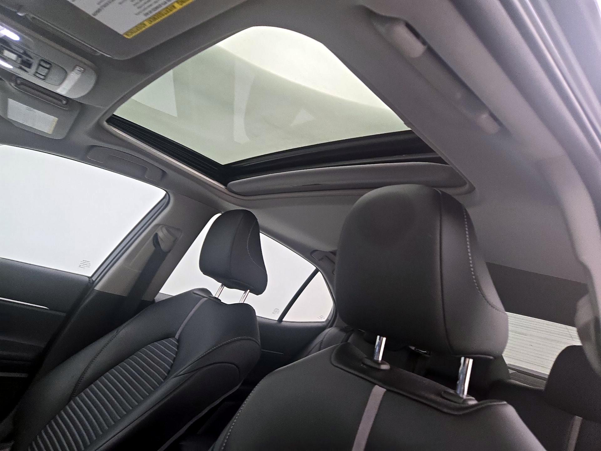 Thumbnail: 2020 Toyota Camry - 19