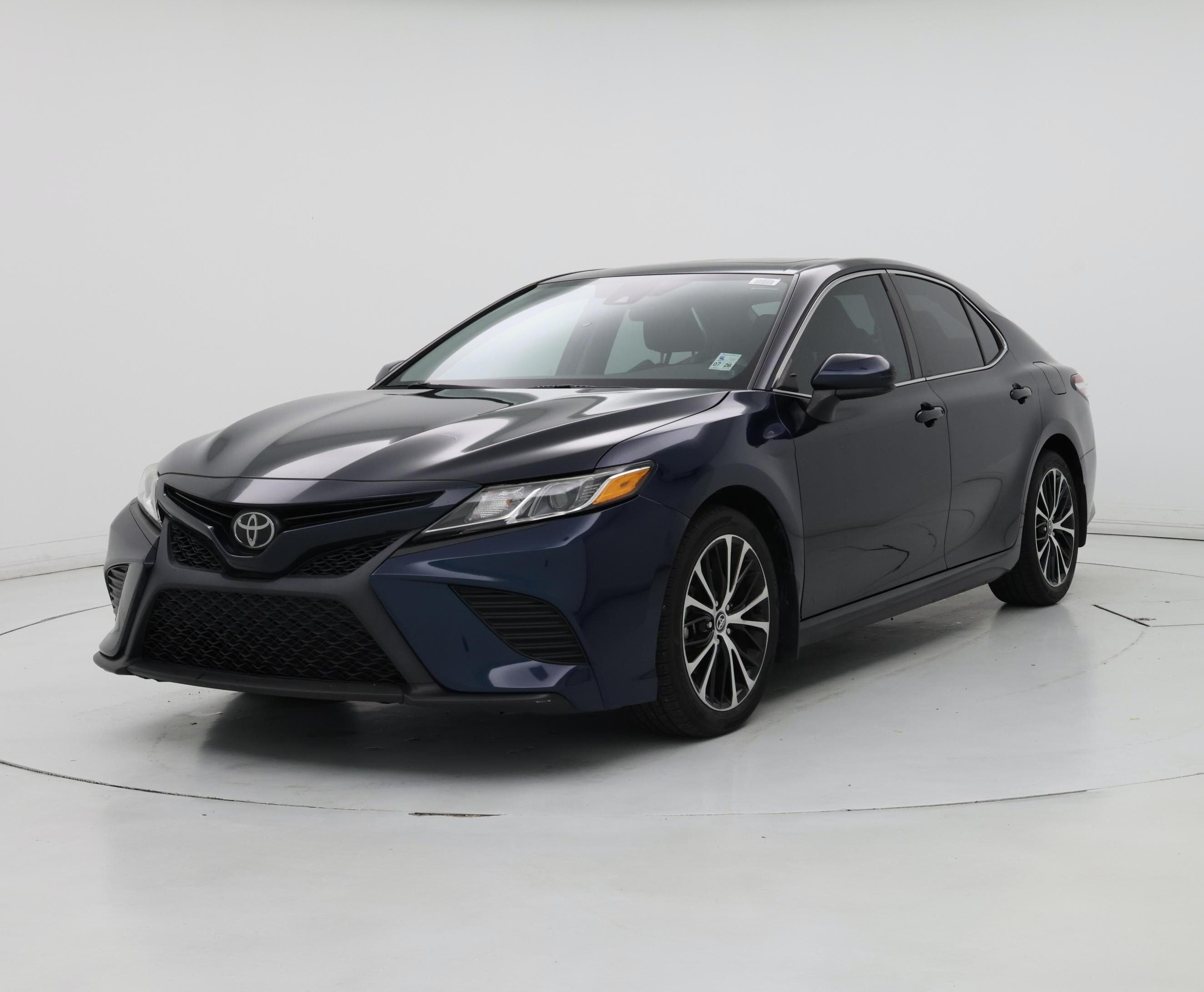 Thumbnail: 2020 Toyota Camry - 4