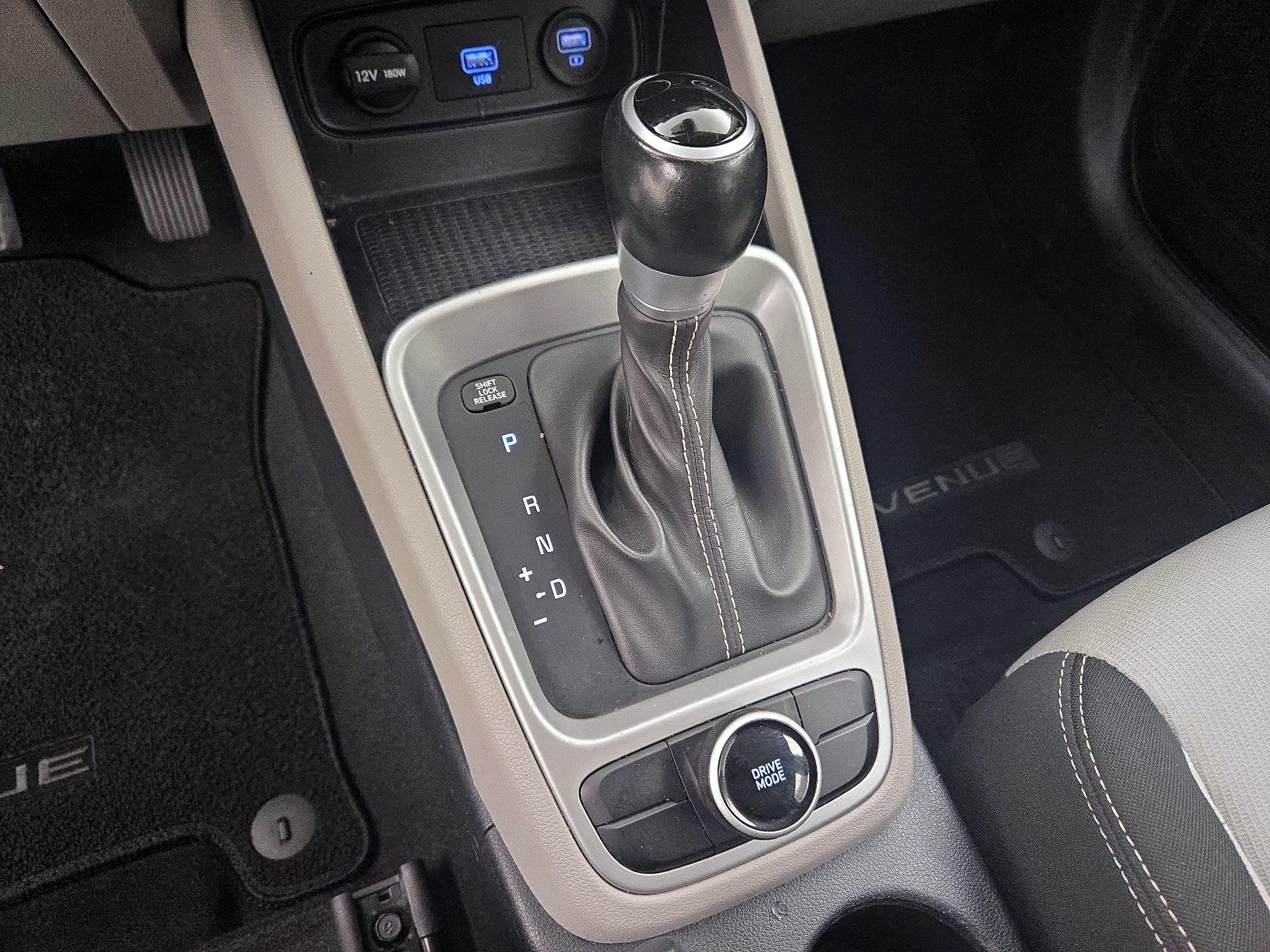 Thumbnail: 2021 Hyundai Venue - 17