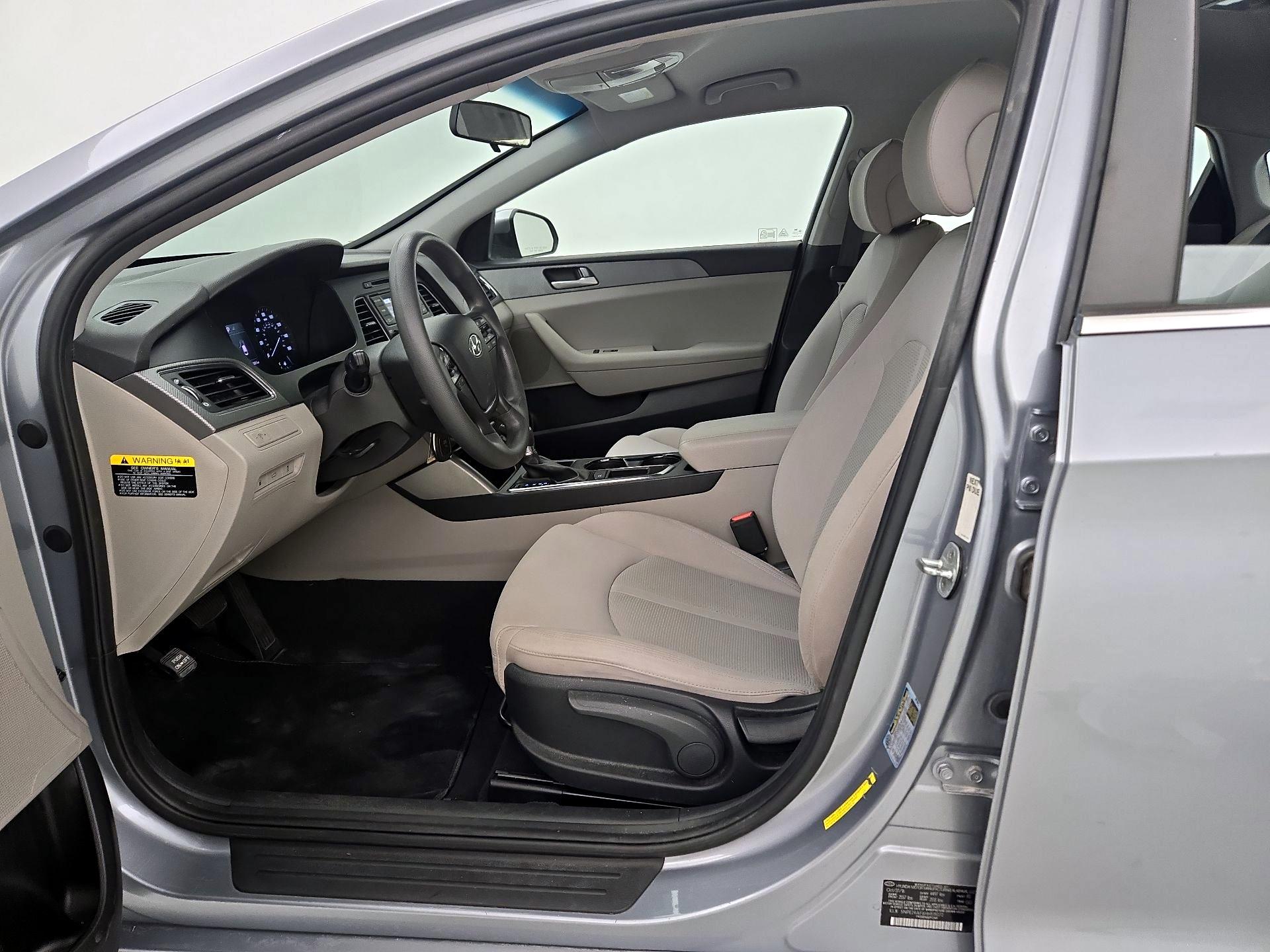 Thumbnail: 2017 Hyundai Sonata - 11