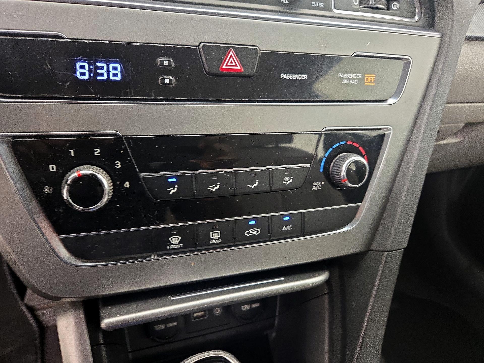 Thumbnail: 2017 Hyundai Sonata - 15