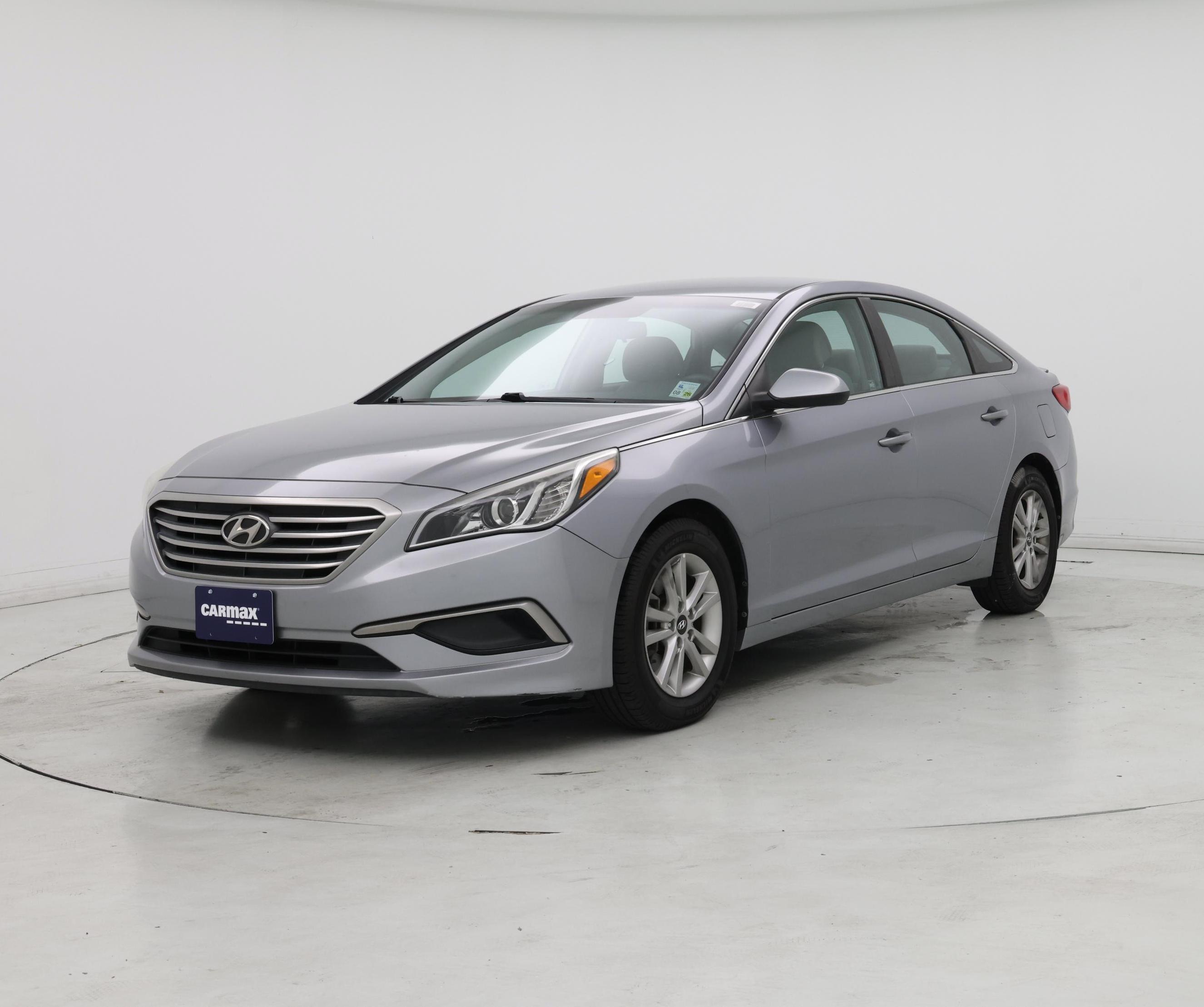 Thumbnail: 2017 Hyundai Sonata - 4