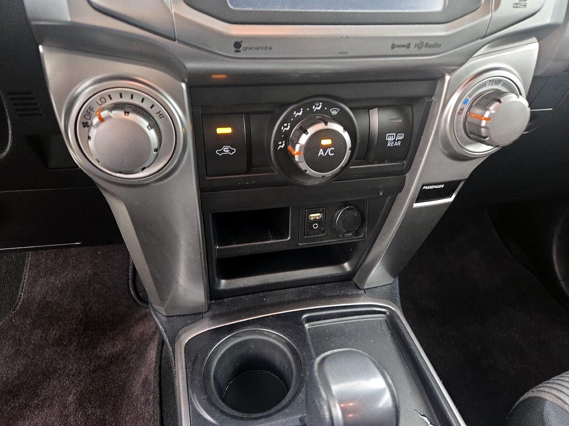 Thumbnail: 2018 Toyota 4Runner - 17