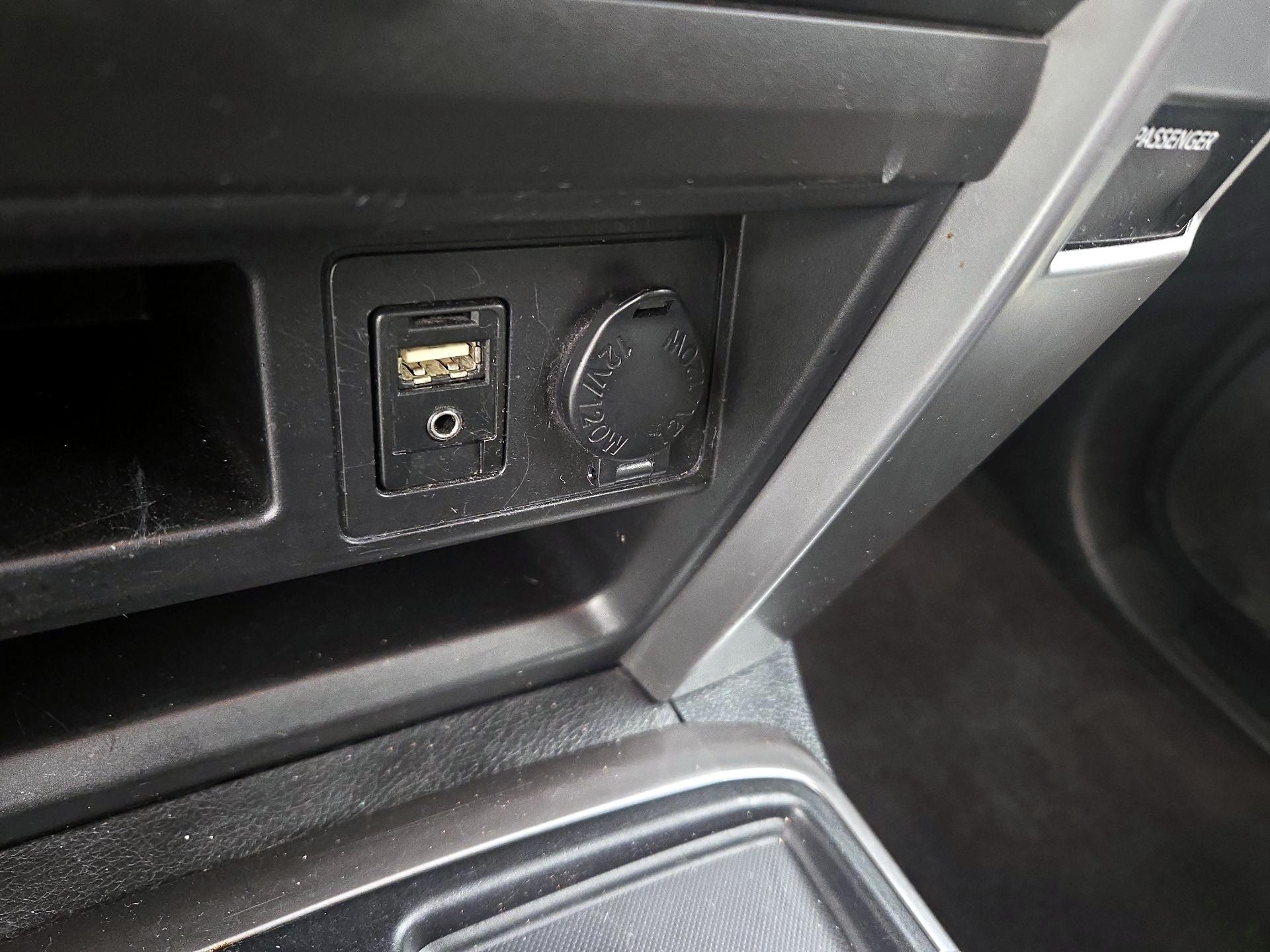 Thumbnail: 2018 Toyota 4Runner - 19