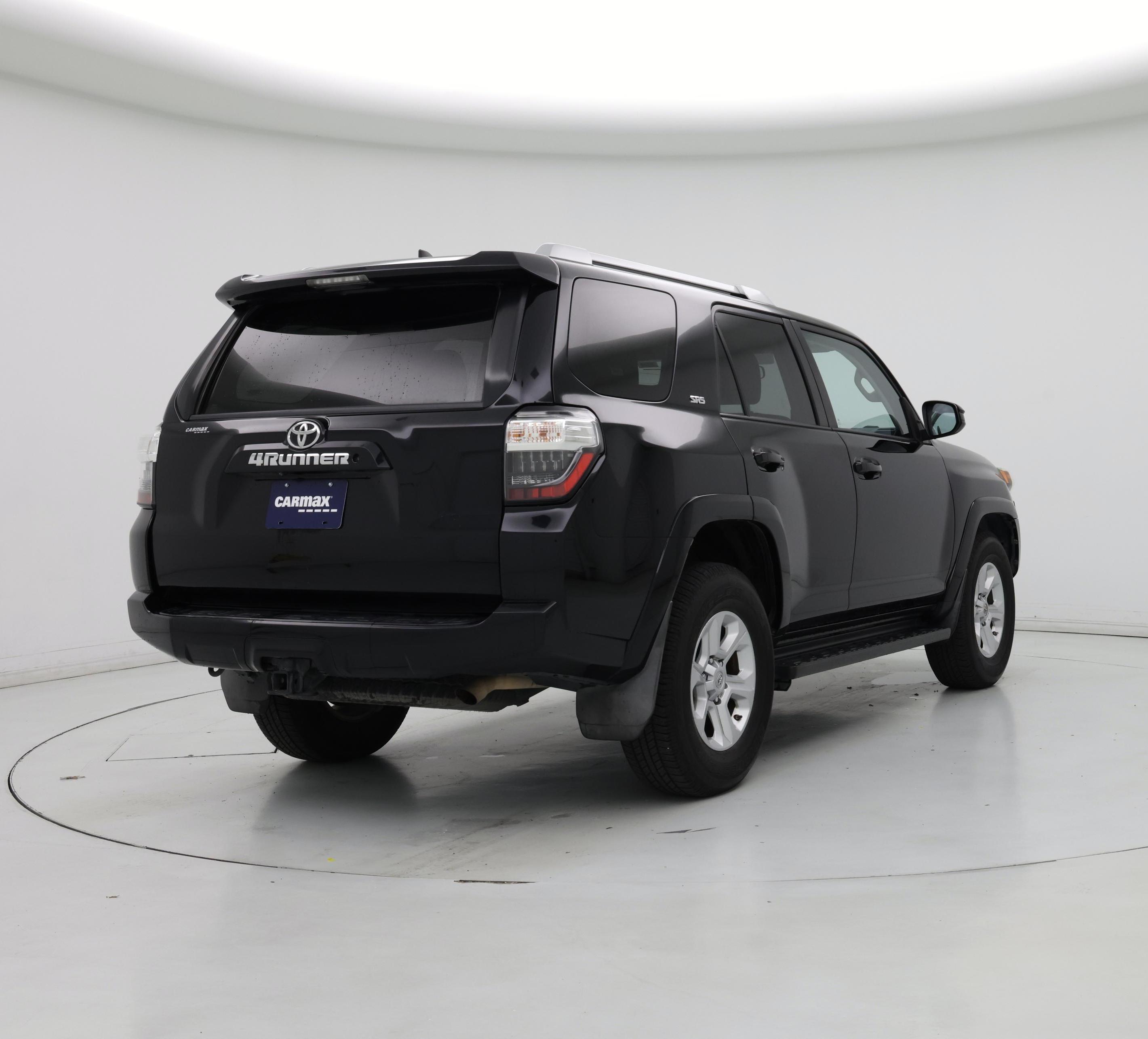 Thumbnail: 2018 Toyota 4Runner - 8