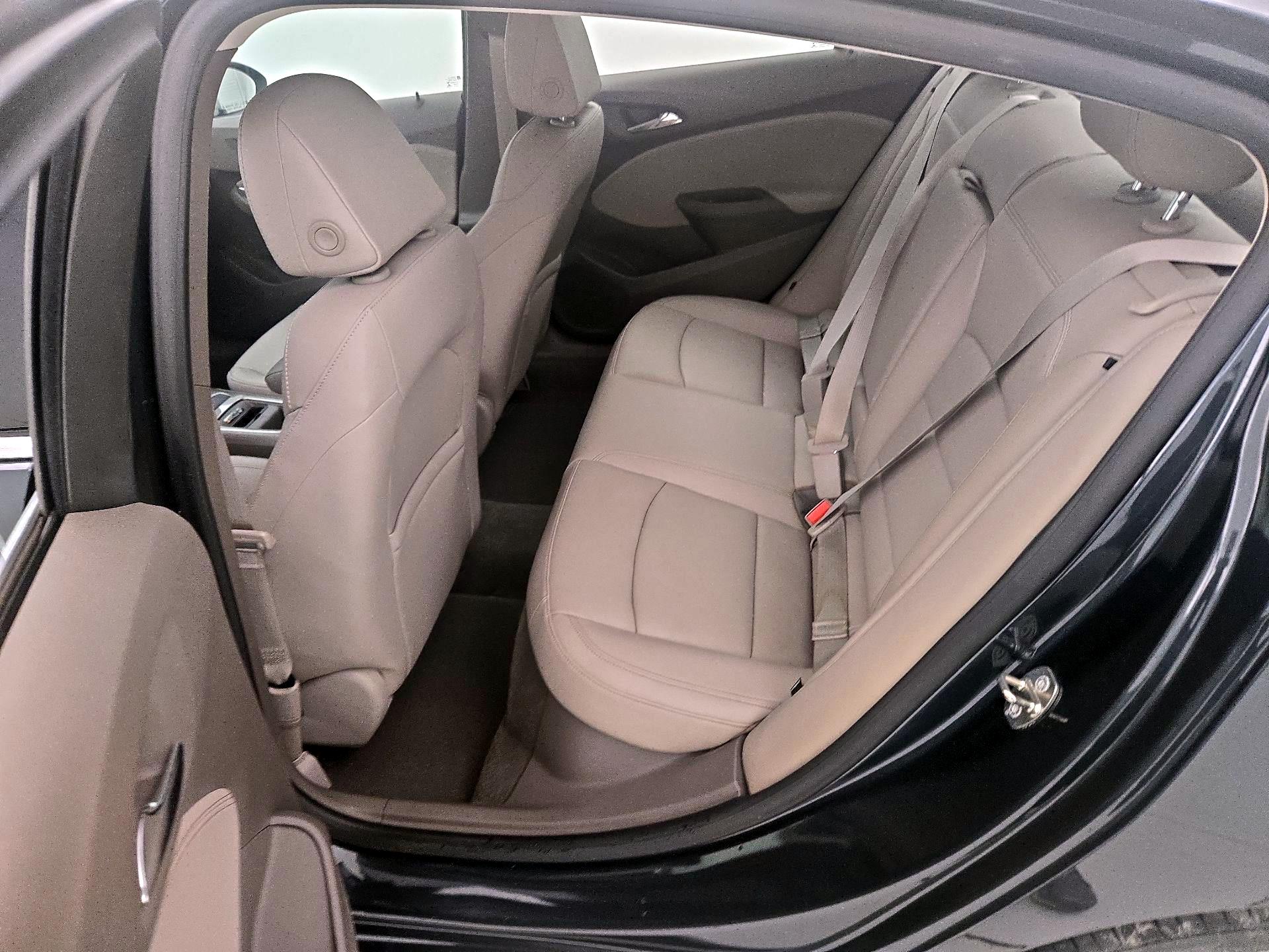 Thumbnail: 2017 Chevrolet Cruze - 19