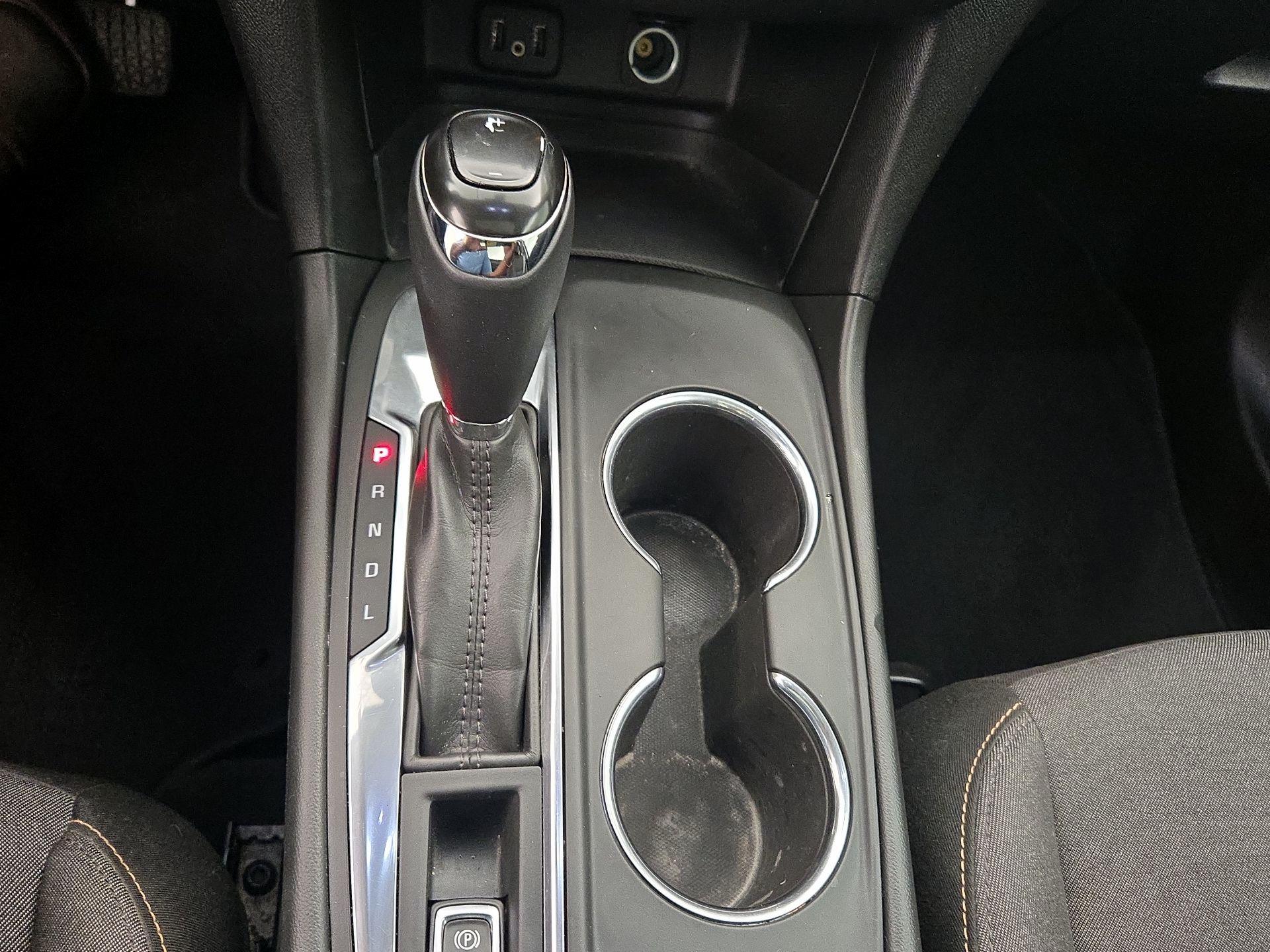 Thumbnail: 2018 Chevrolet Equinox - 17