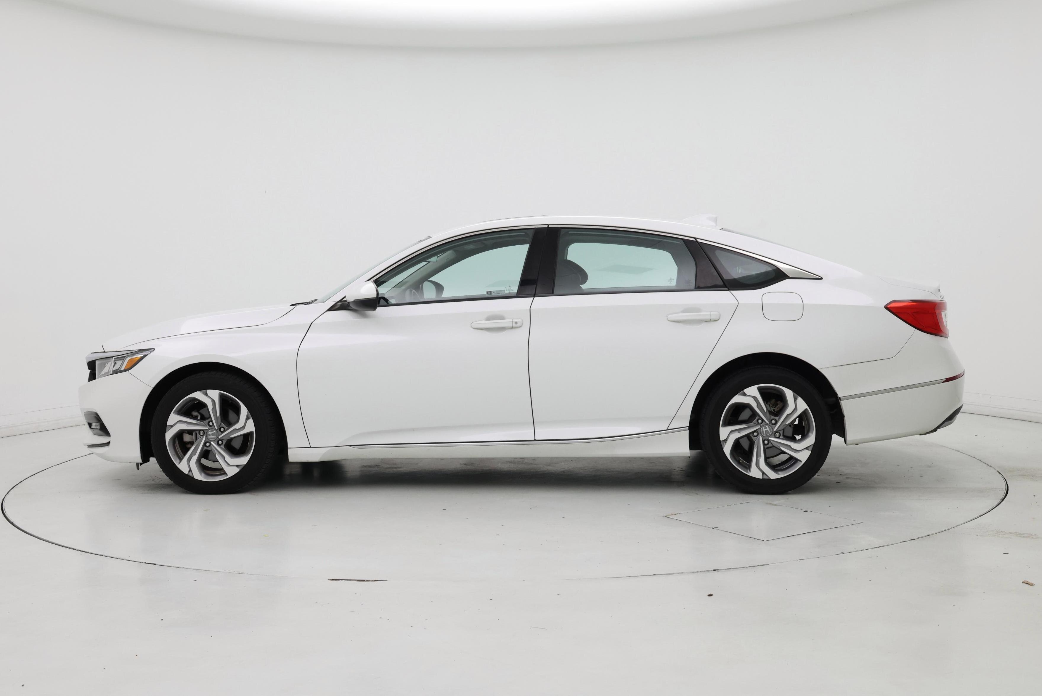 Thumbnail: 2019 Honda Accord - 3