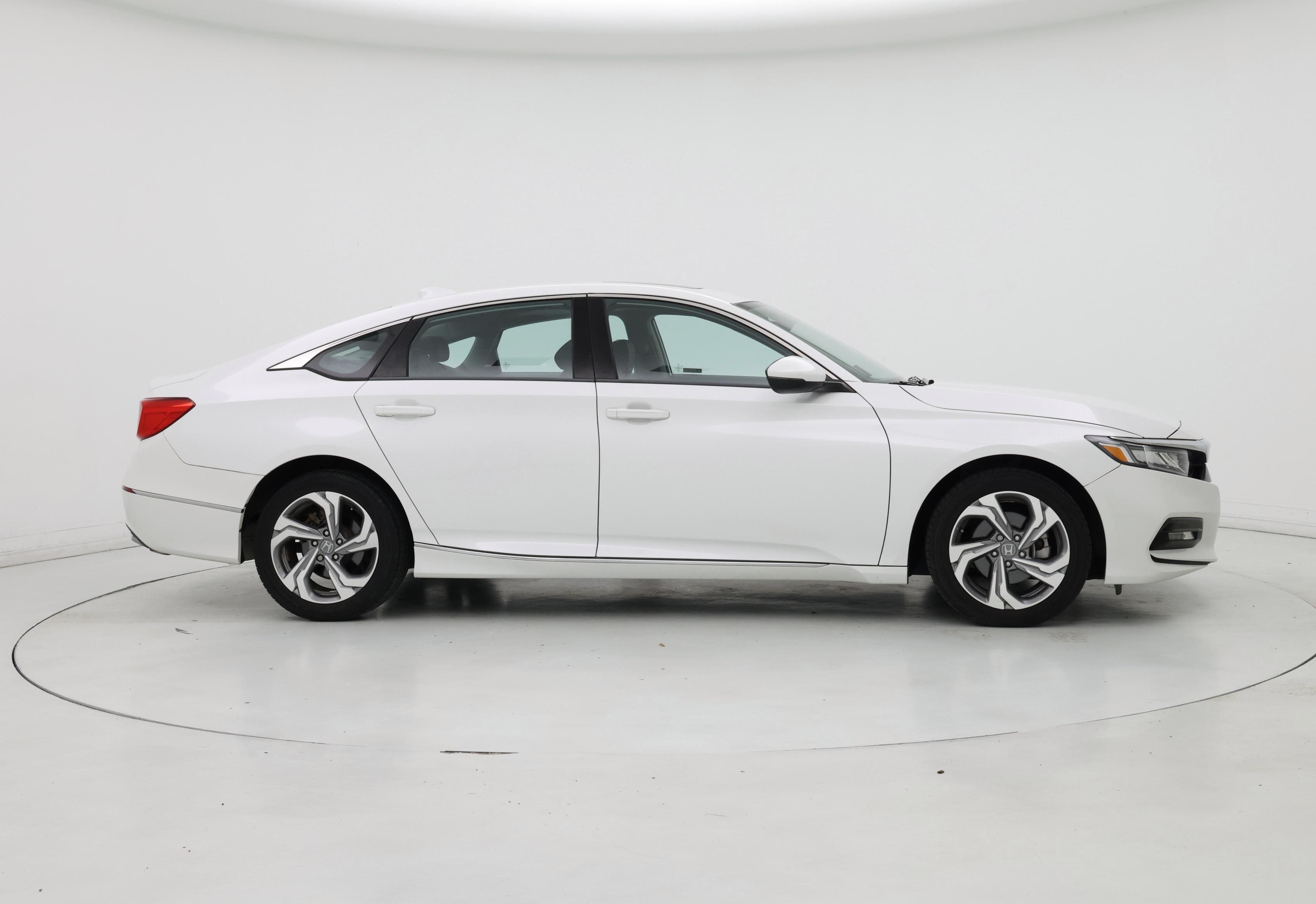 Thumbnail: 2019 Honda Accord - 7