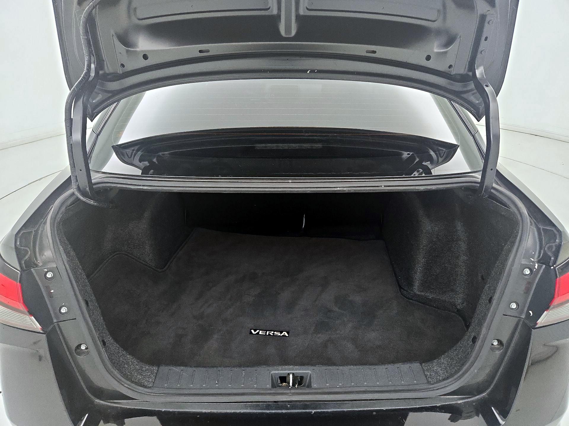 Thumbnail: 2020 Nissan Versa - 19