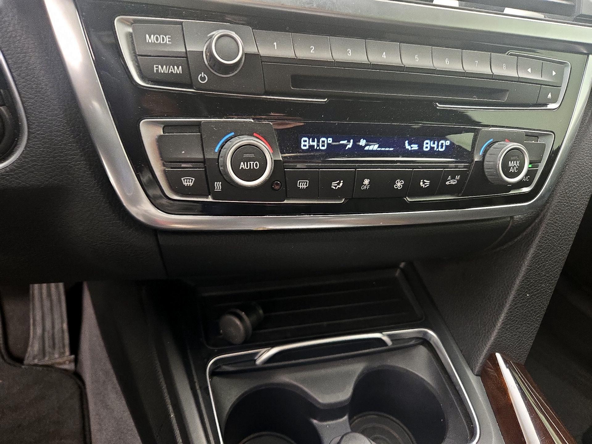 Thumbnail: 2016 BMW 4 Series - 16