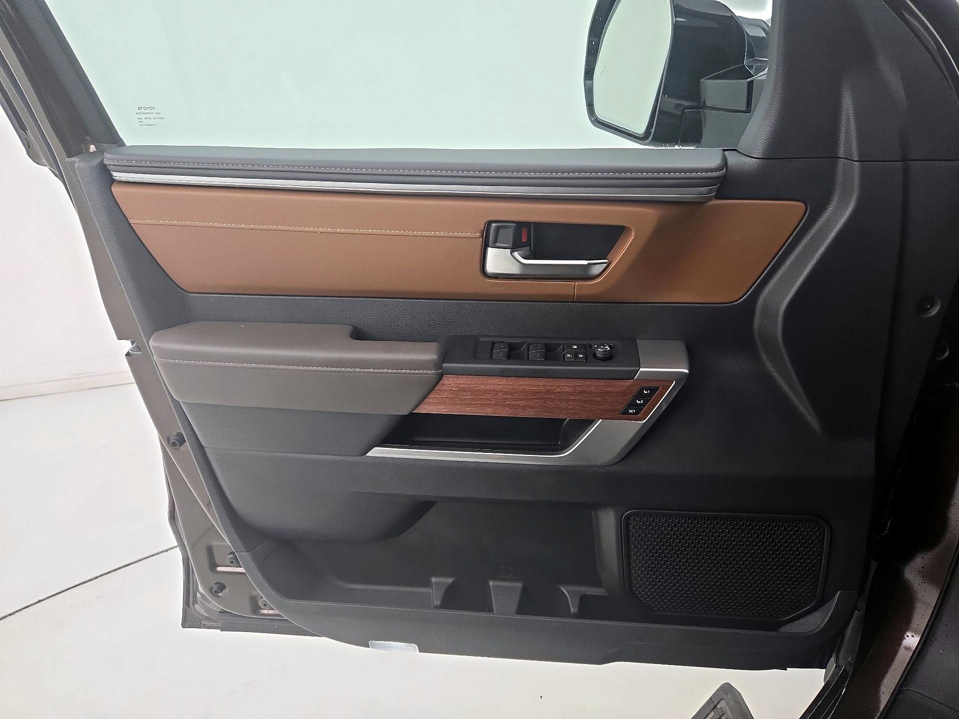 Thumbnail: 2024 Toyota Tundra - 12