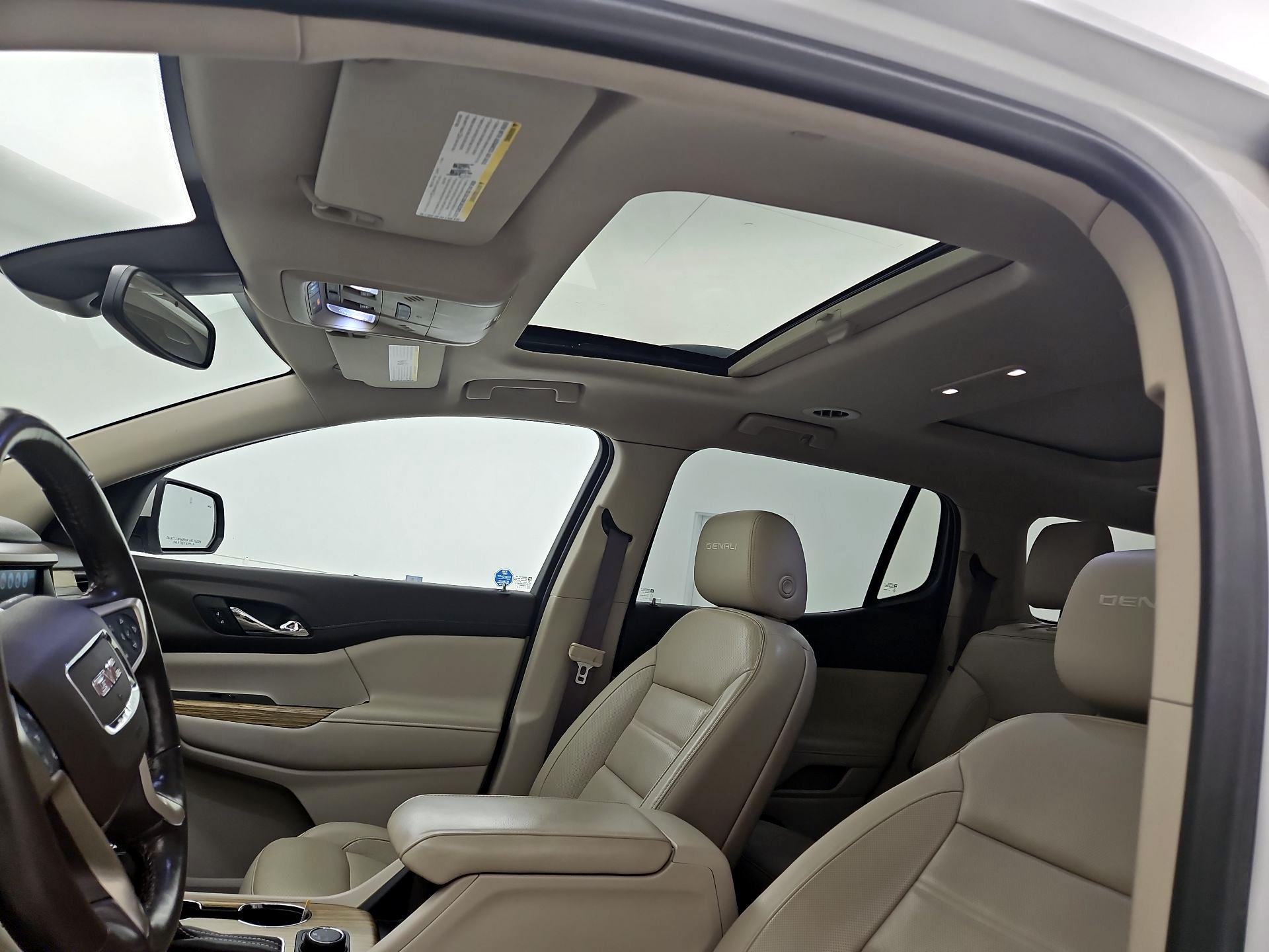 Thumbnail: 2019 GMC Acadia - 19