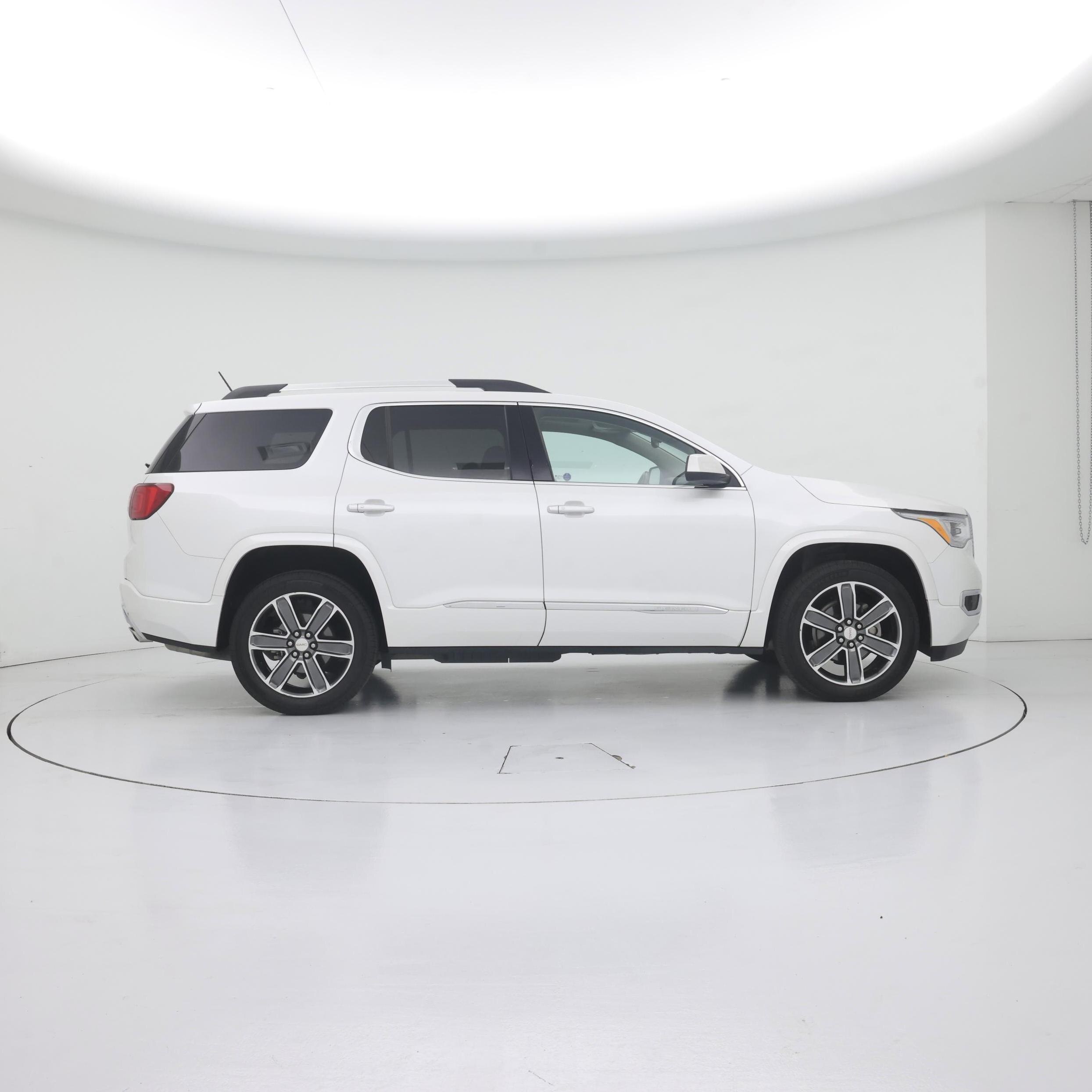 Thumbnail: 2019 GMC Acadia - 7