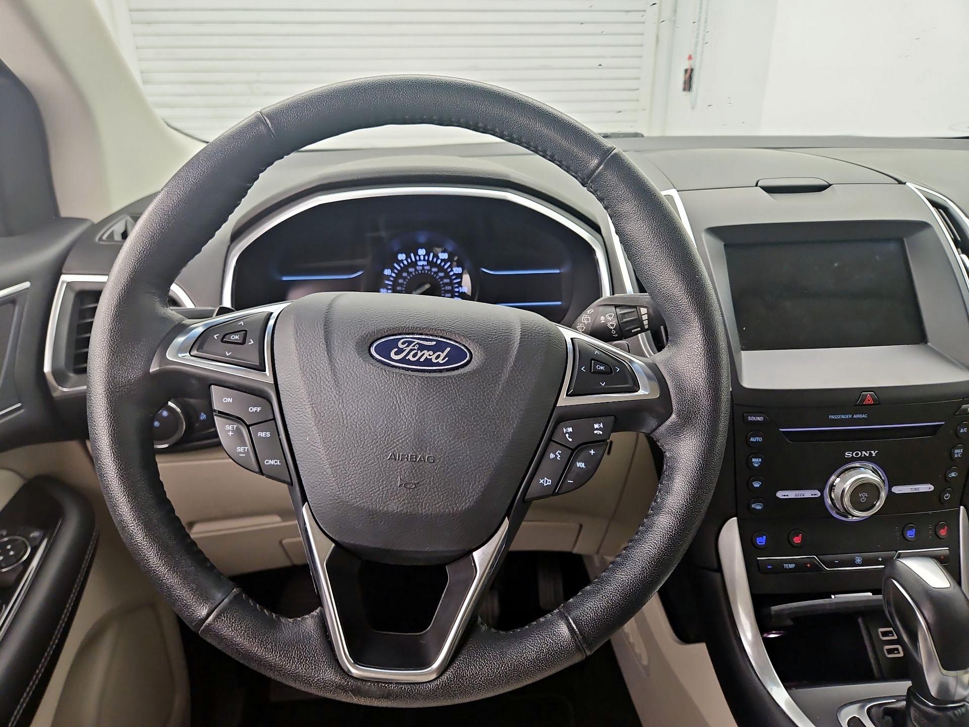 Thumbnail: 2018 Ford Edge - 10