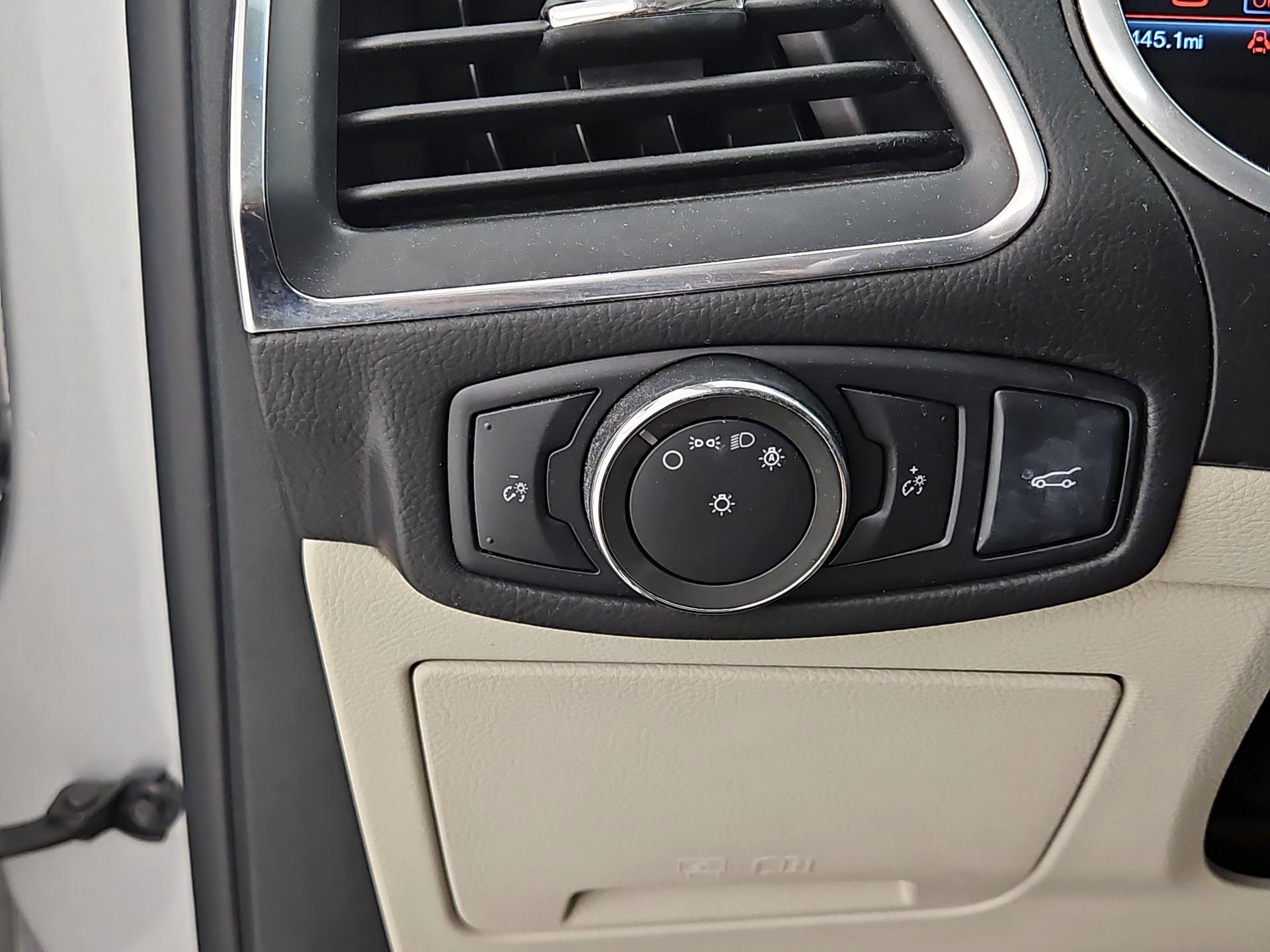 Thumbnail: 2018 Ford Edge - 13