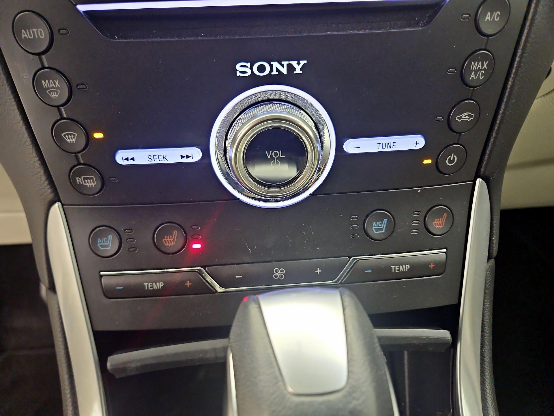 Thumbnail: 2018 Ford Edge - 17