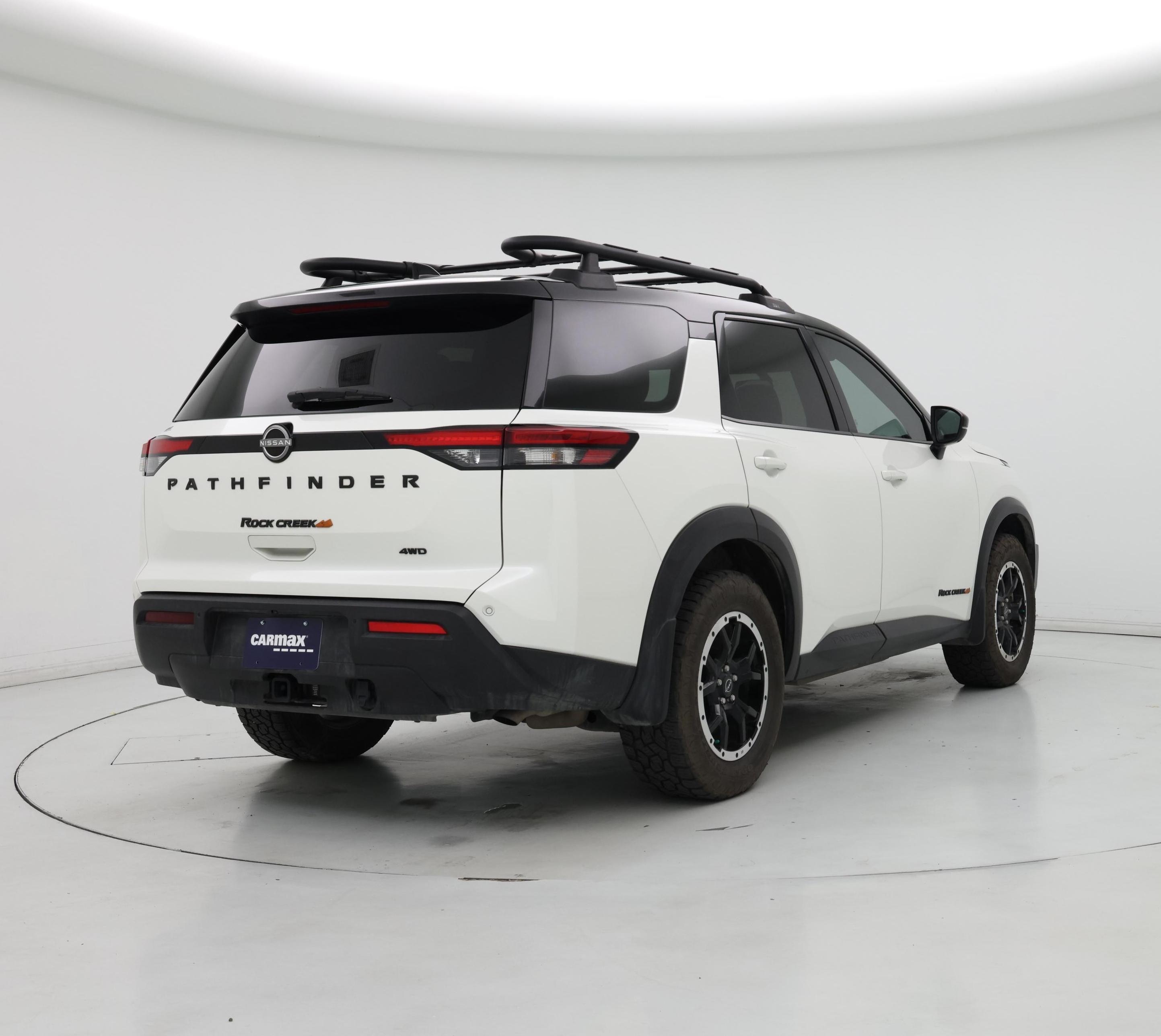 Thumbnail: 2024 Nissan Pathfinder - 8