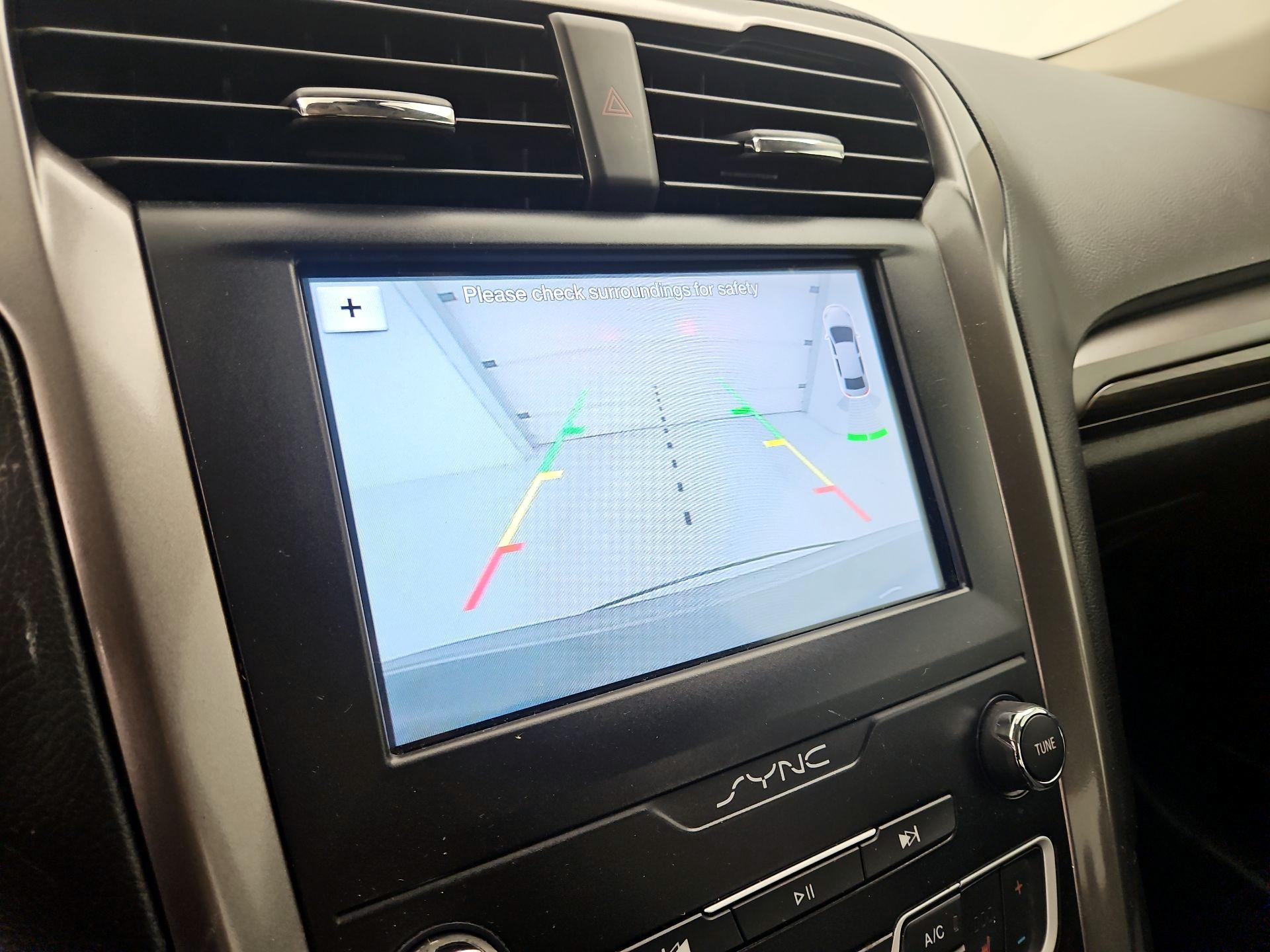 Thumbnail: 2019 Ford Fusion - 14