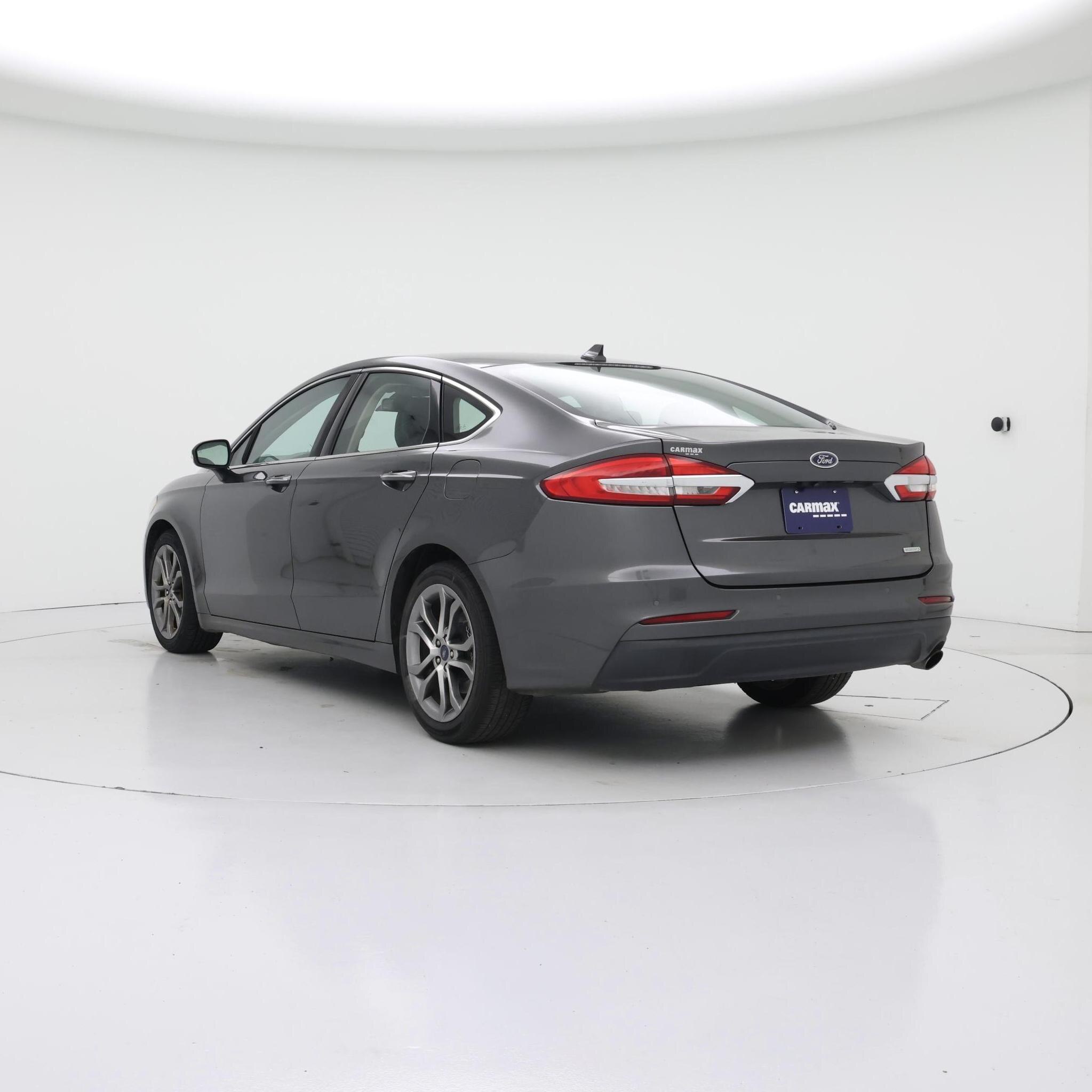 Thumbnail: 2019 Ford Fusion - 2