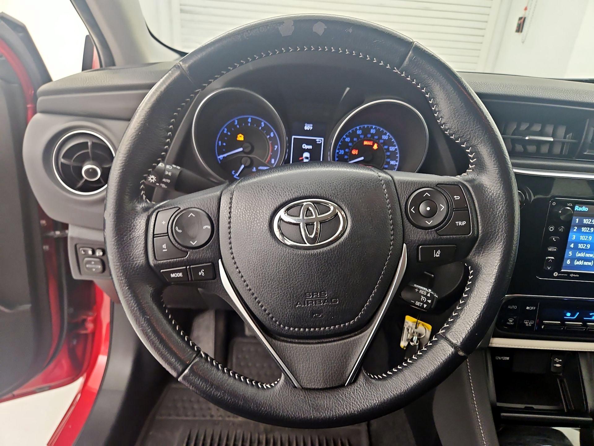 Thumbnail: 2017 Toyota Corolla iM - 10