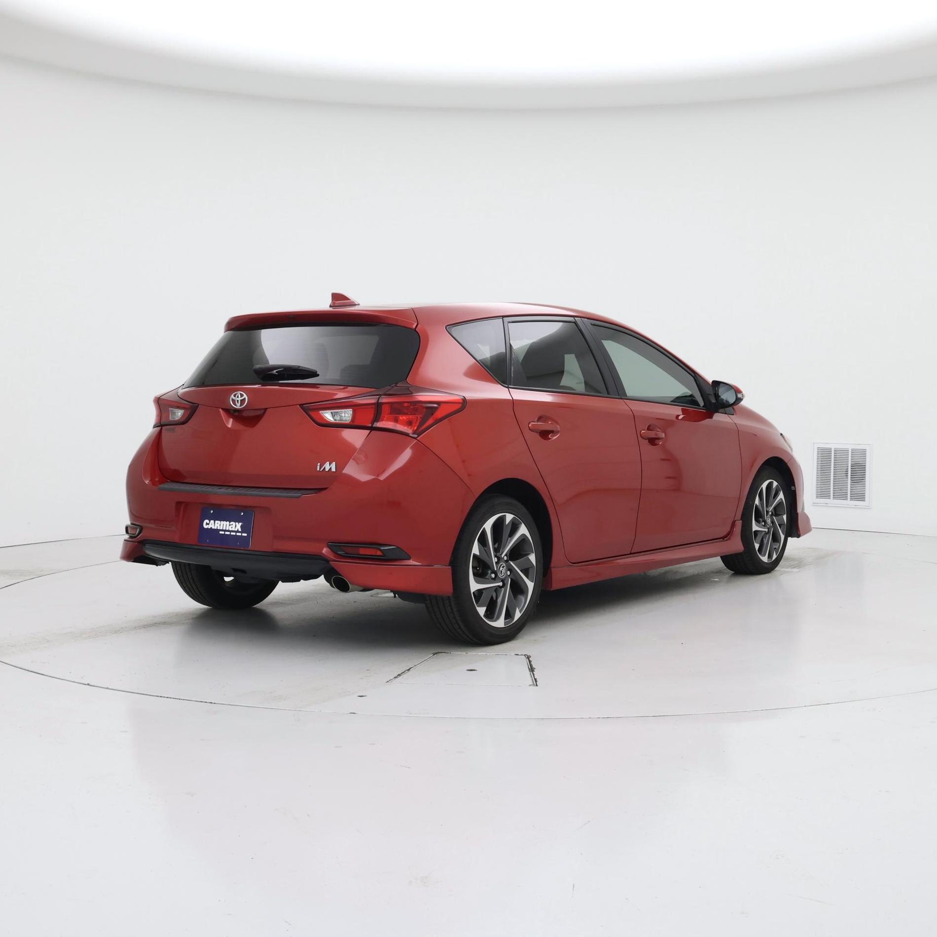 Thumbnail: 2017 Toyota Corolla iM - 8