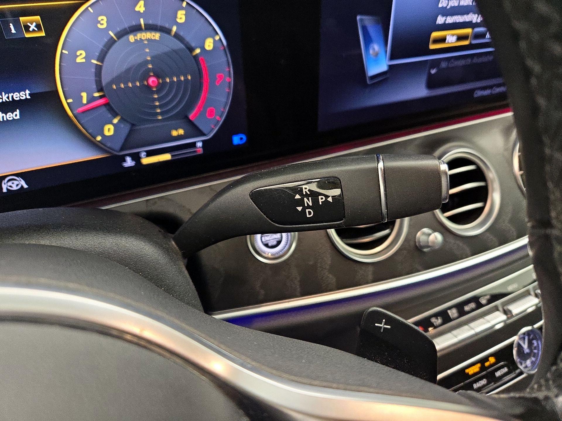 Thumbnail: 2020 Mercedes-Benz E-Class - 18