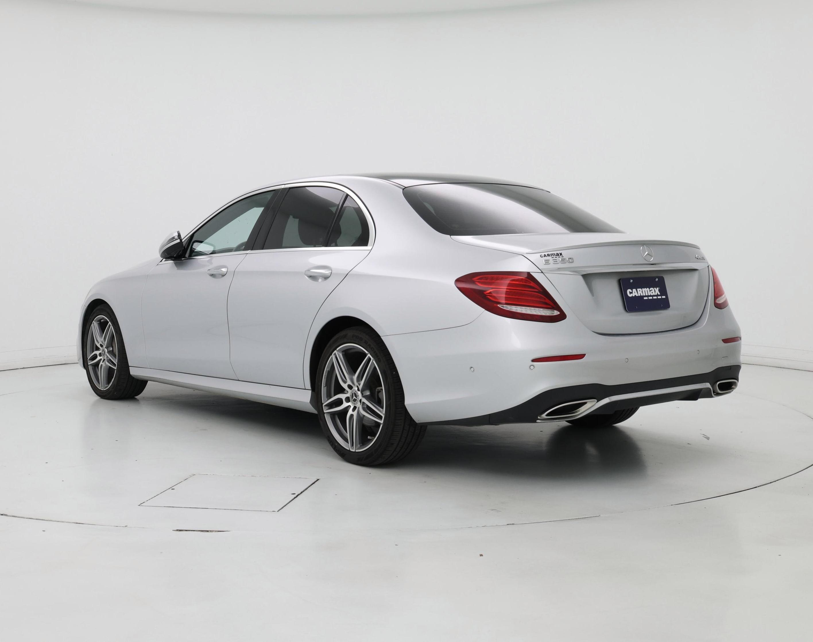 Thumbnail: 2020 Mercedes-Benz E-Class - 2