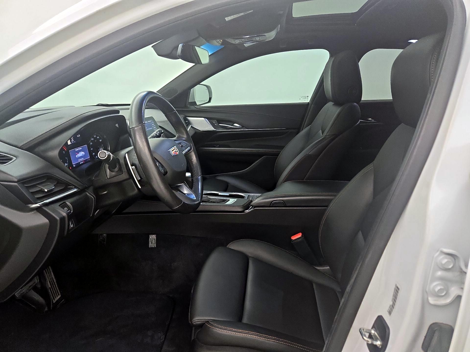 Thumbnail: 2022 Cadillac CT4 - 11