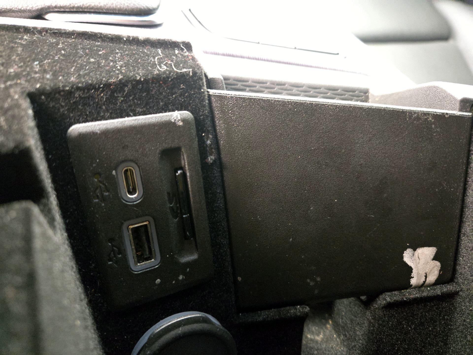 Thumbnail: 2022 Cadillac CT4 - 18