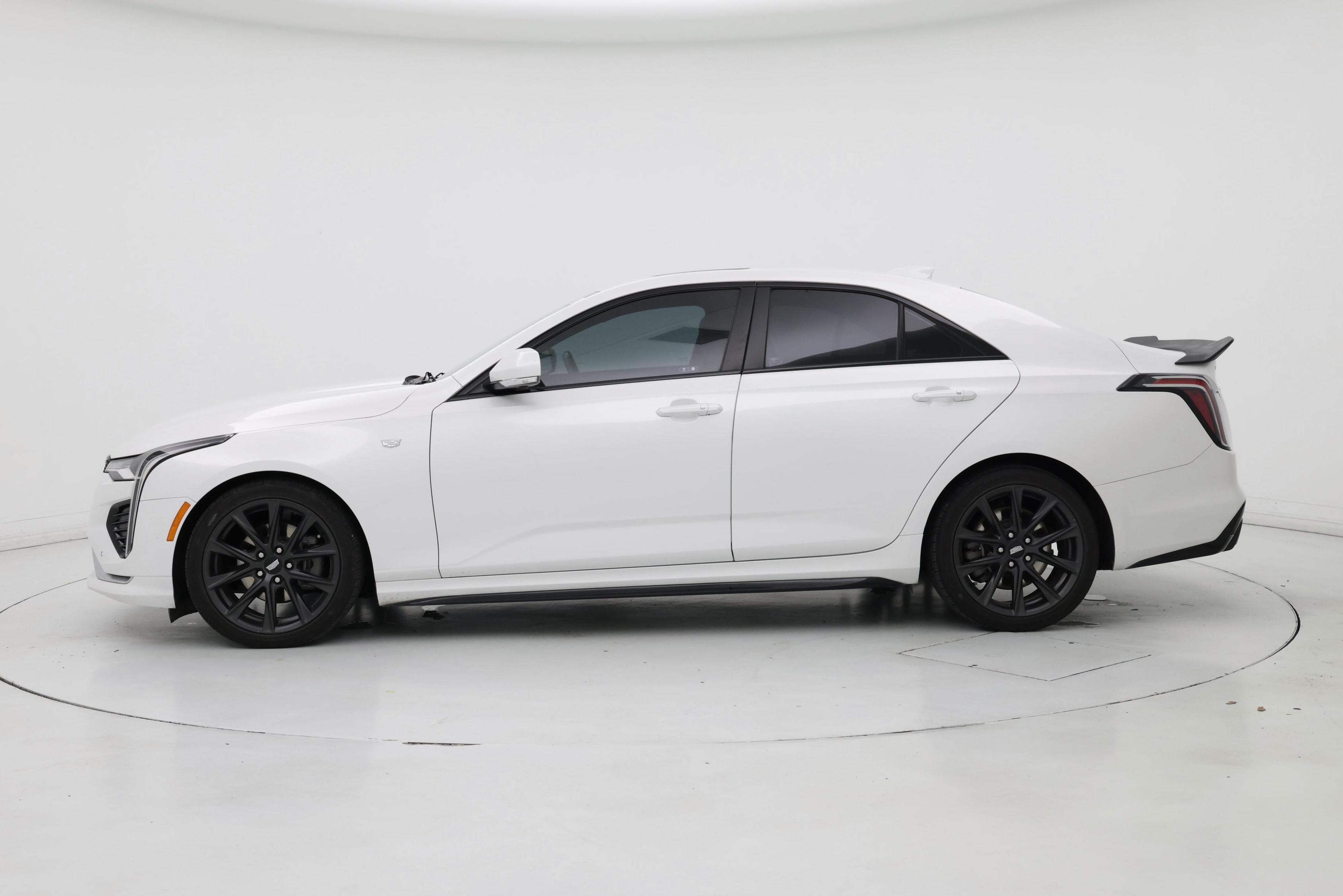 Thumbnail: 2022 Cadillac CT4 - 3