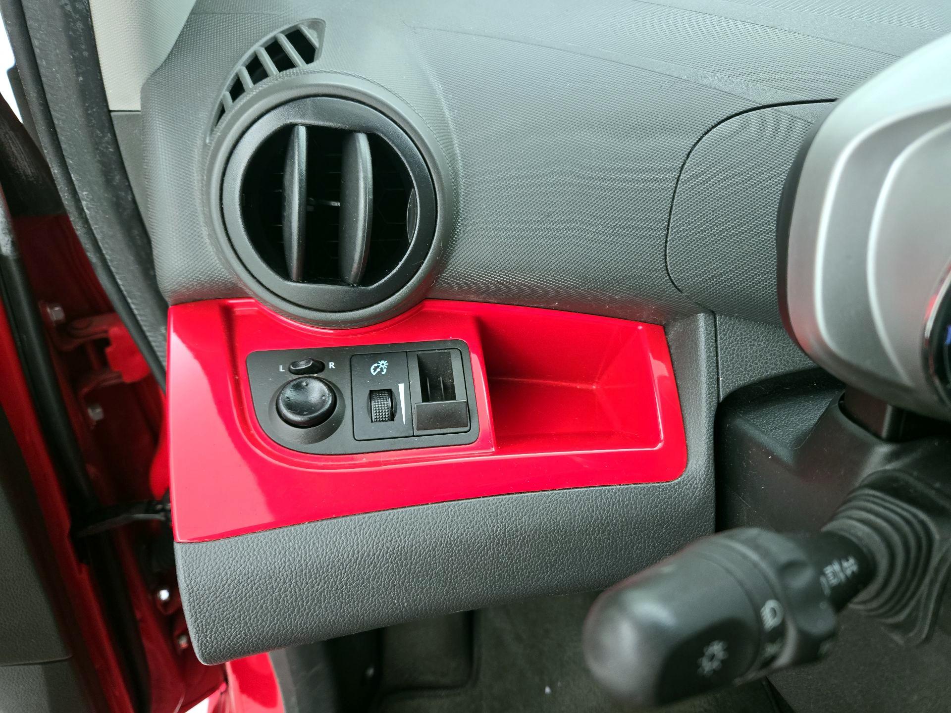 Thumbnail: 2014 Chevrolet Spark - 13