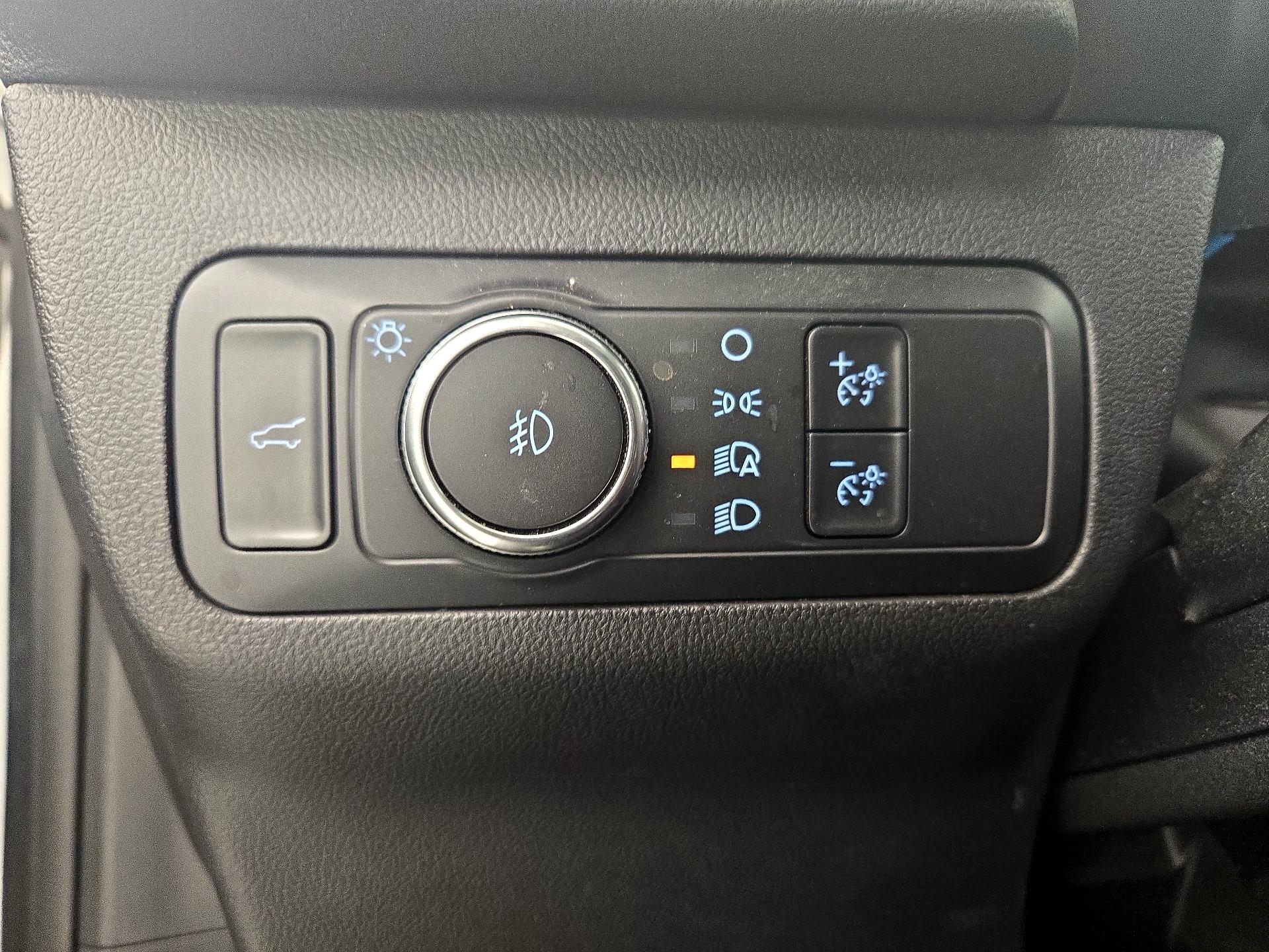 Thumbnail: 2022 Ford Escape - 13