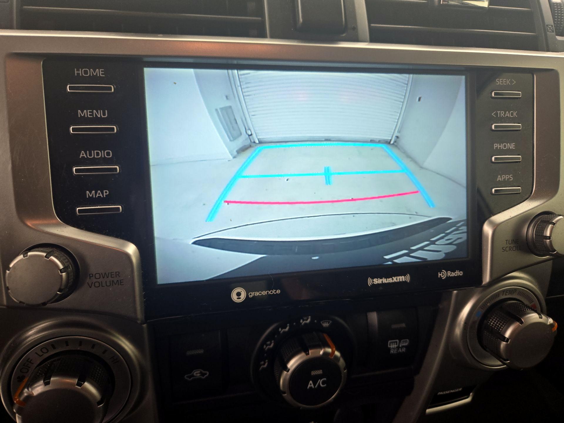 Thumbnail: 2020 Toyota 4Runner - 15