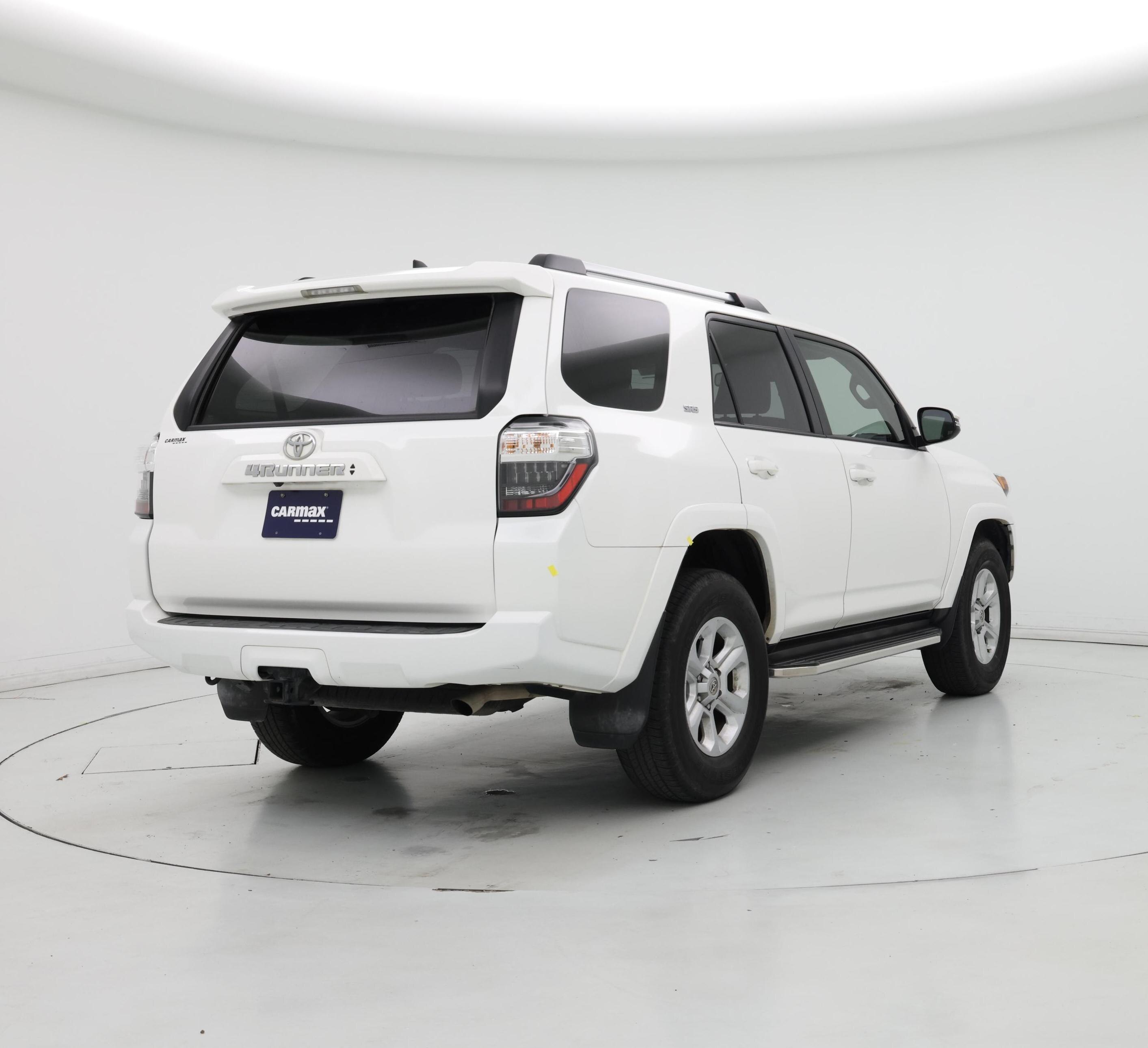 Thumbnail: 2020 Toyota 4Runner - 8