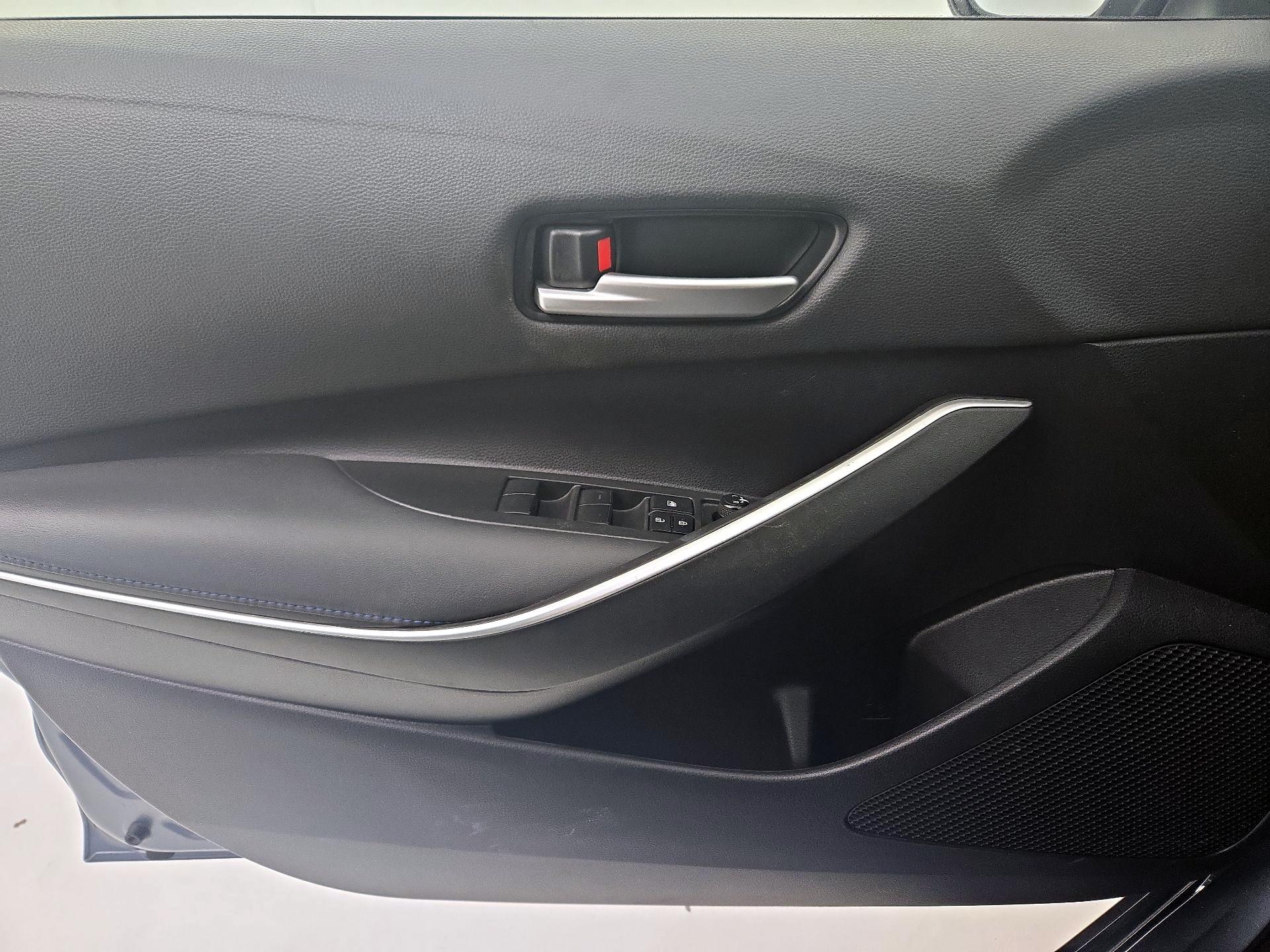 Thumbnail: 2022 Toyota Corolla - 12