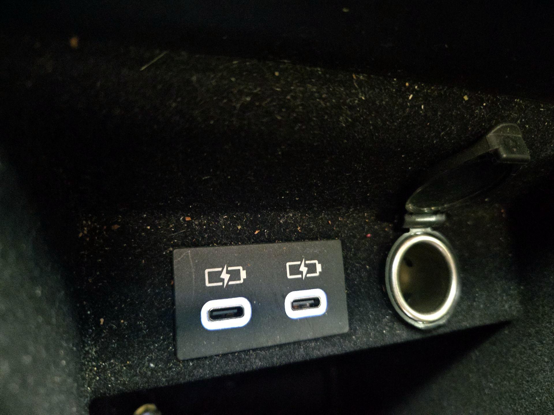 Thumbnail: 2024 Lexus ES - 19